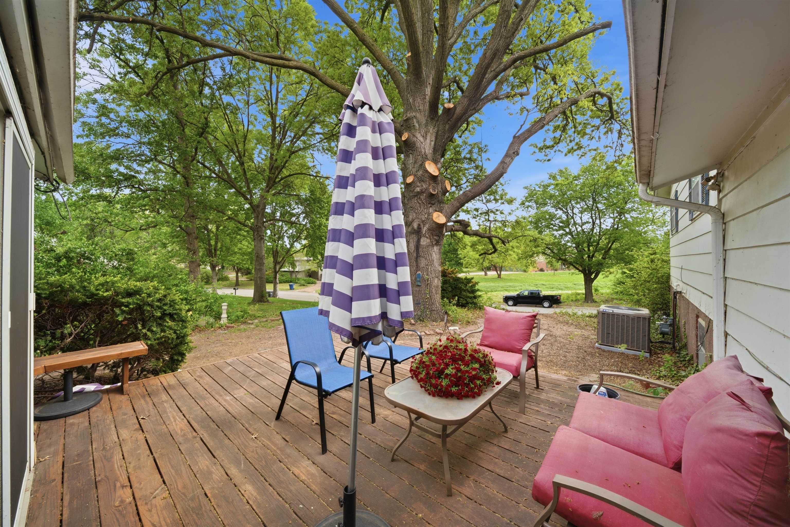 608 W 8th Newton KS 67114