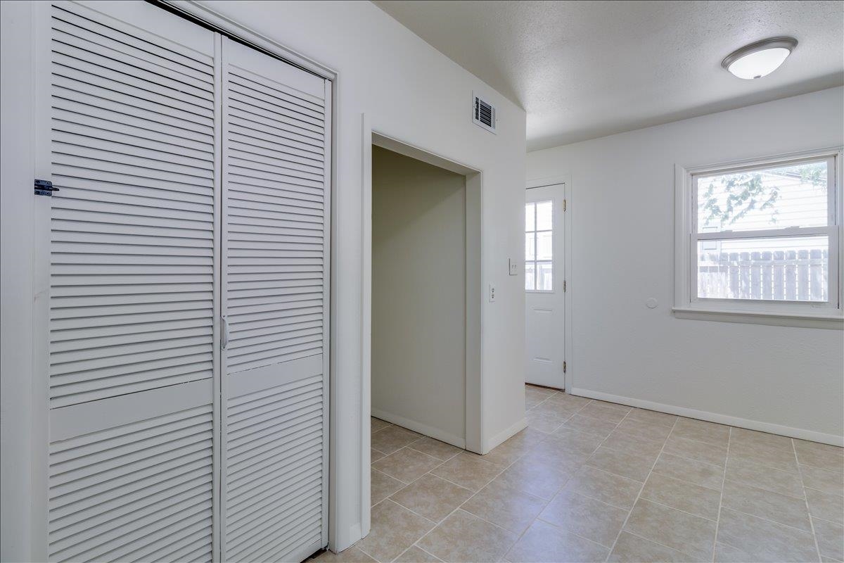 930 N Westview Derby KS 67037