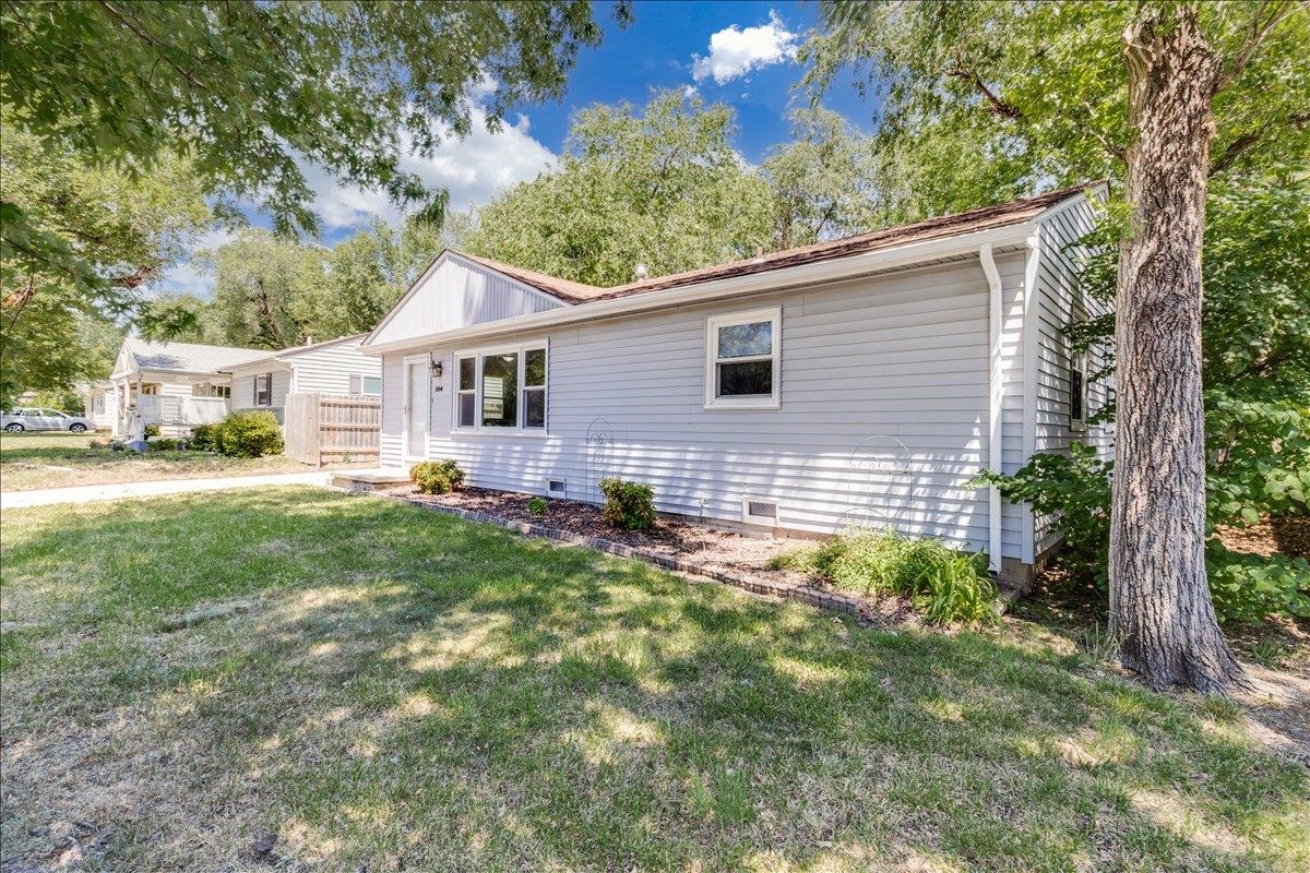 930 N Westview Derby KS 67037