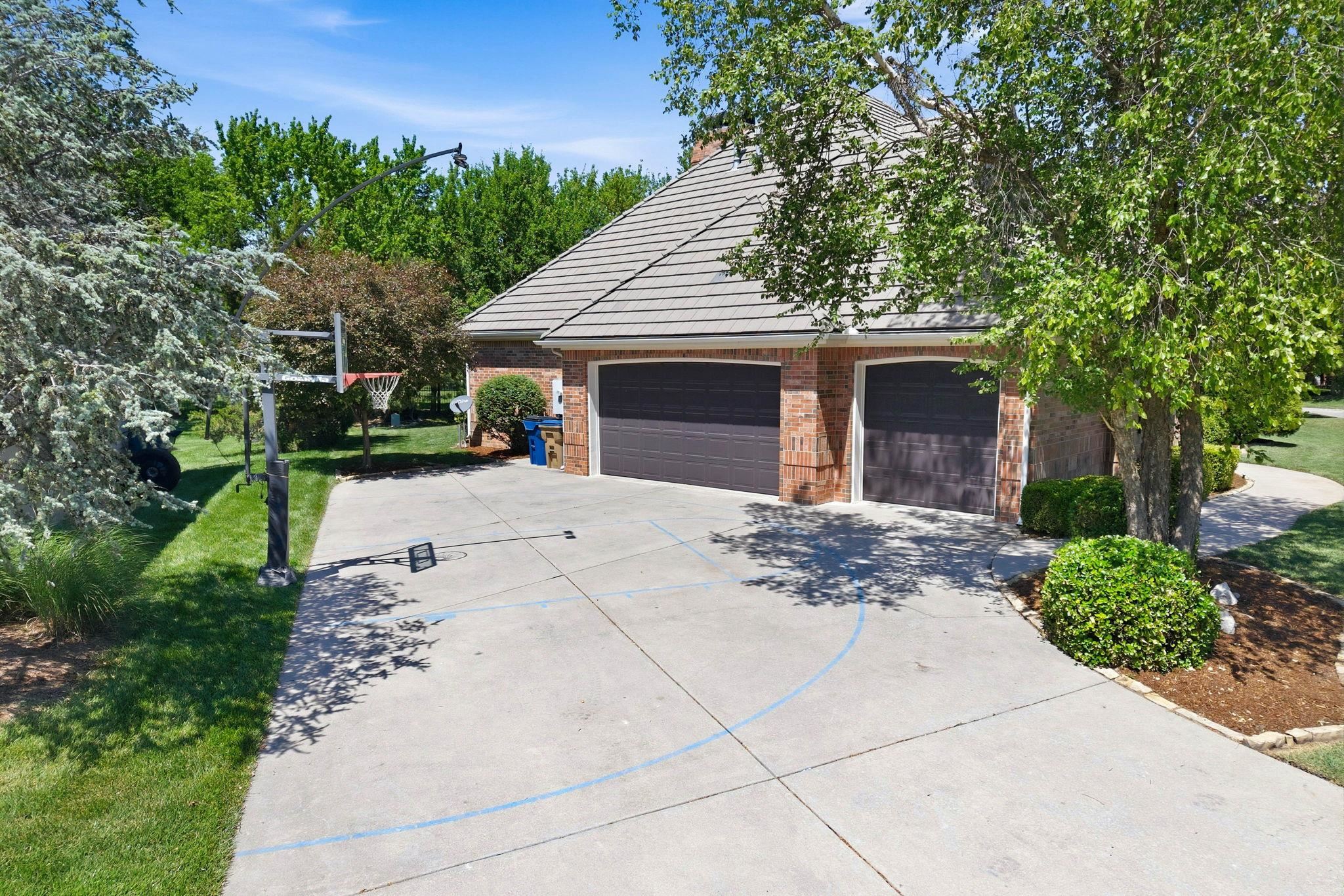 183 N Belle Terre Street Wichita KS 67230