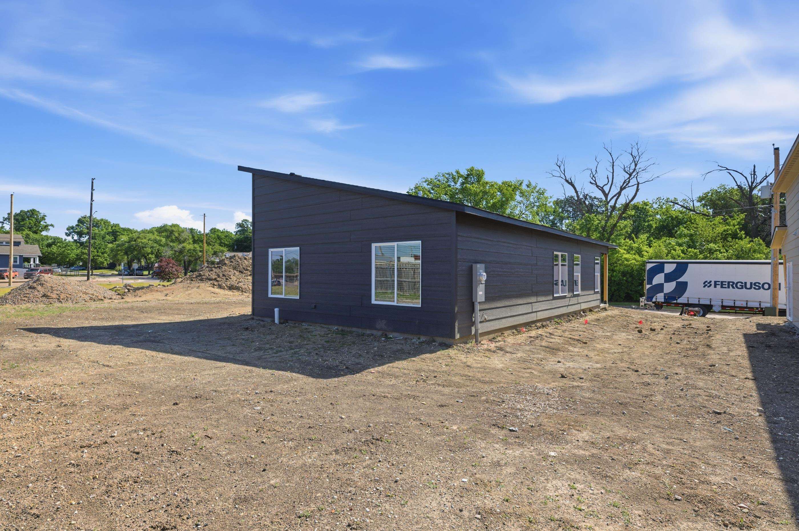 1333 N Holyoke Wichita KS 67208
