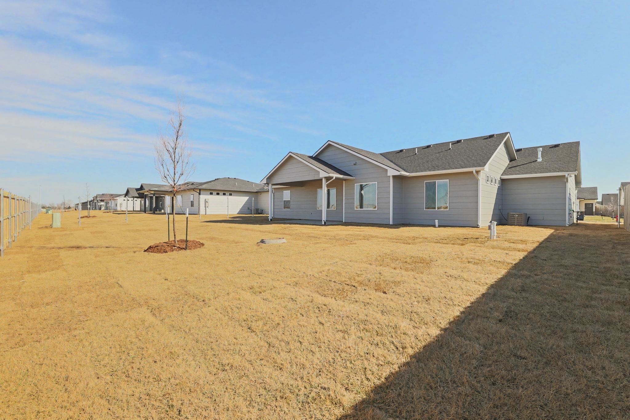 596 W Long Path Court Goddard KS 67052