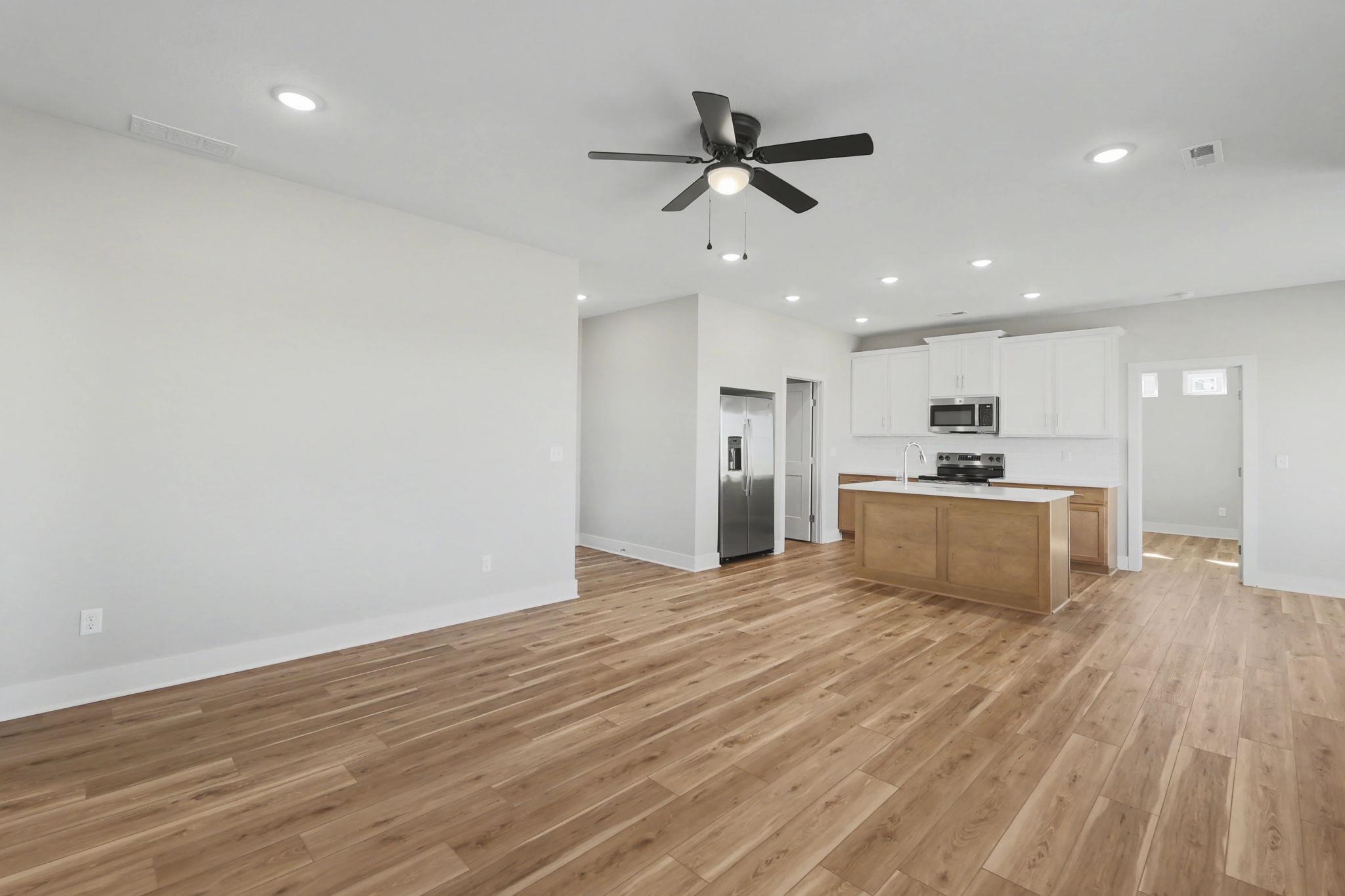 596 W Long Path Court Goddard KS 67052