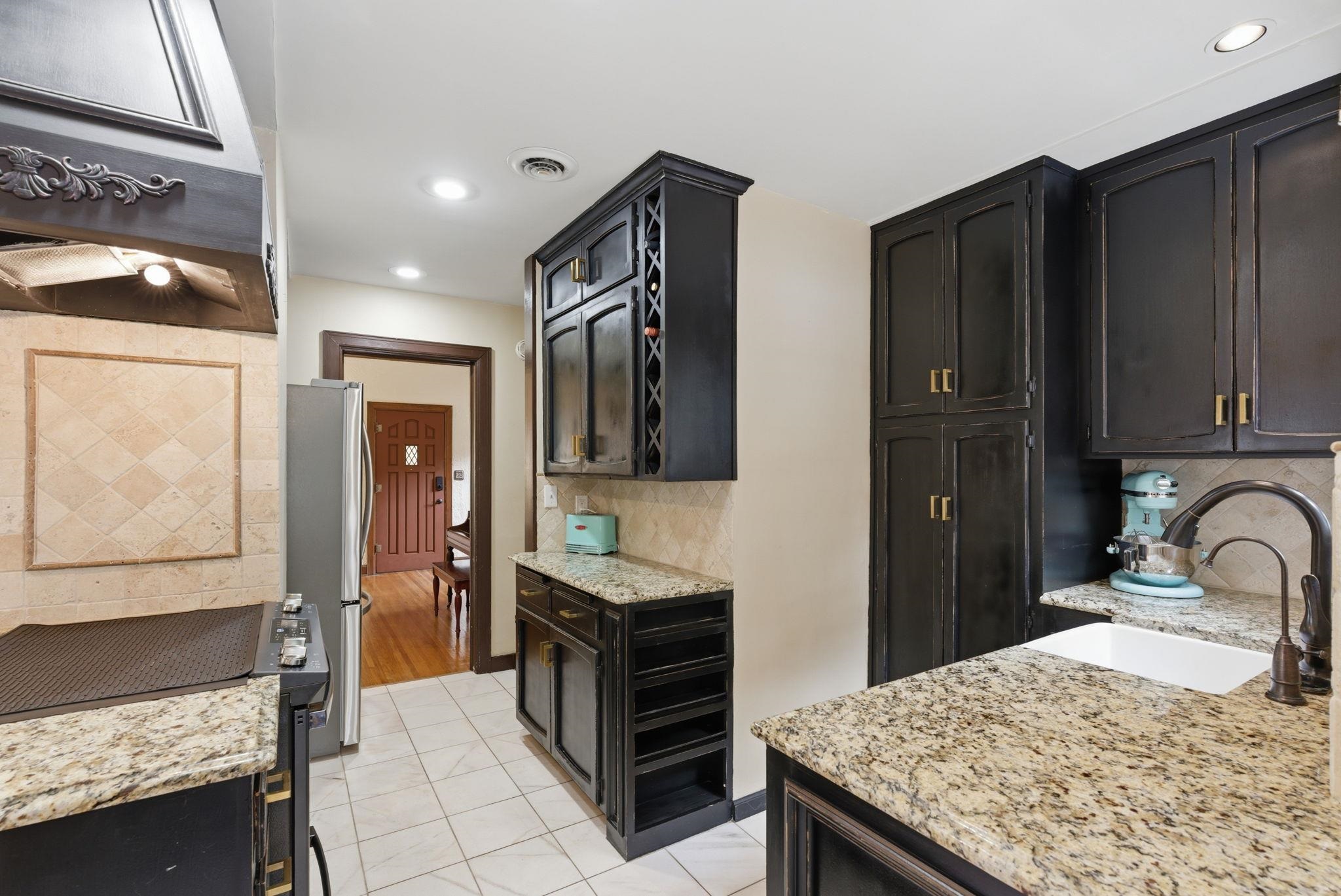 426 S Belmont Street Wichita KS 67218