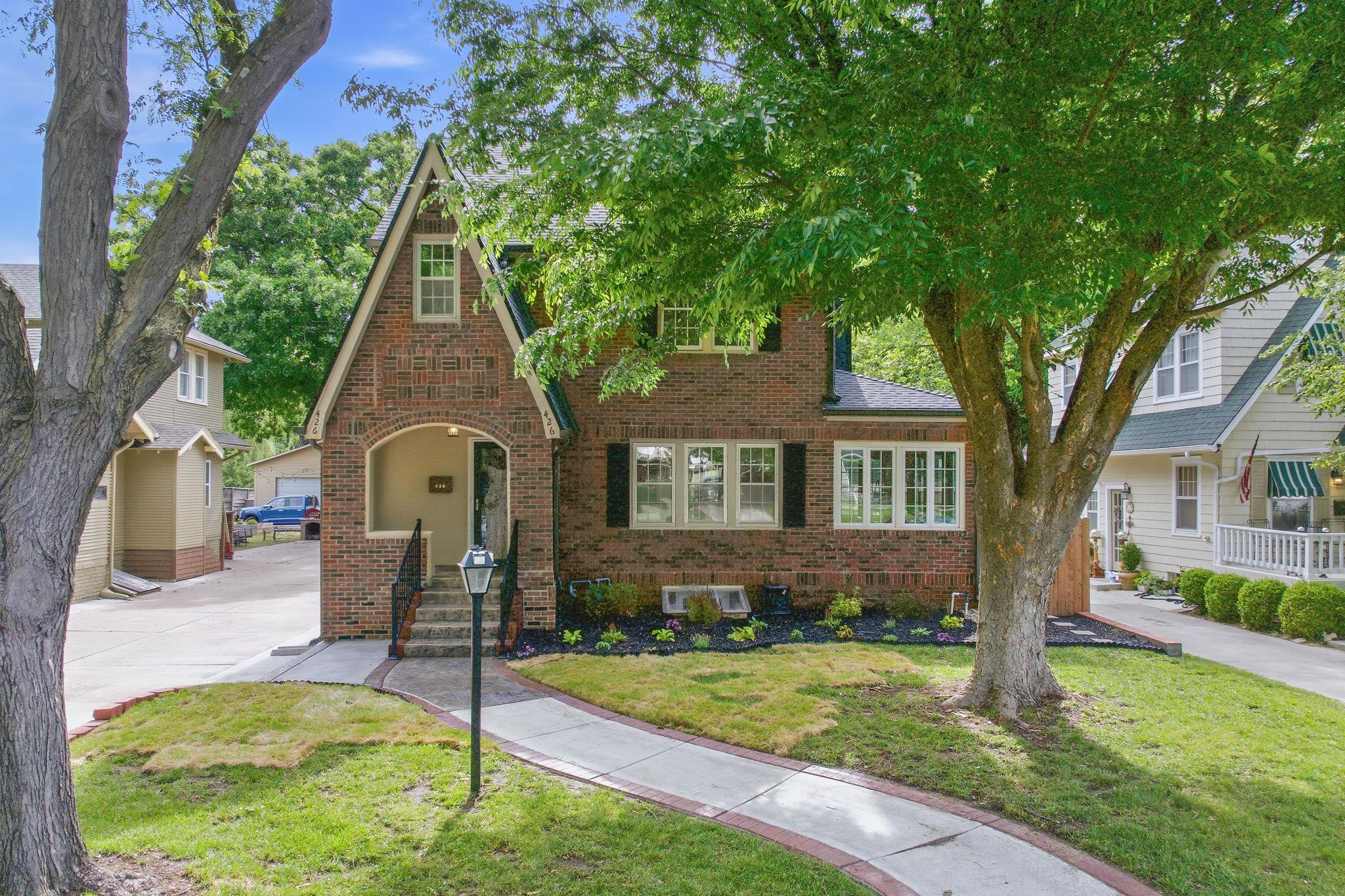 426 S Belmont Street Wichita KS 67218