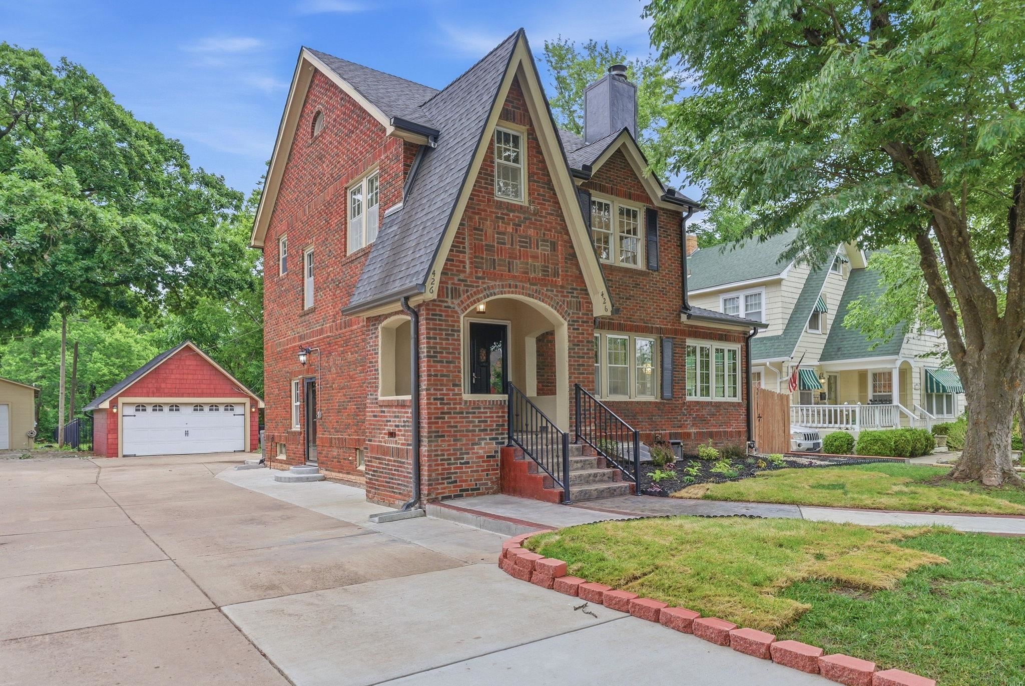 426 S Belmont Street Wichita KS 67218