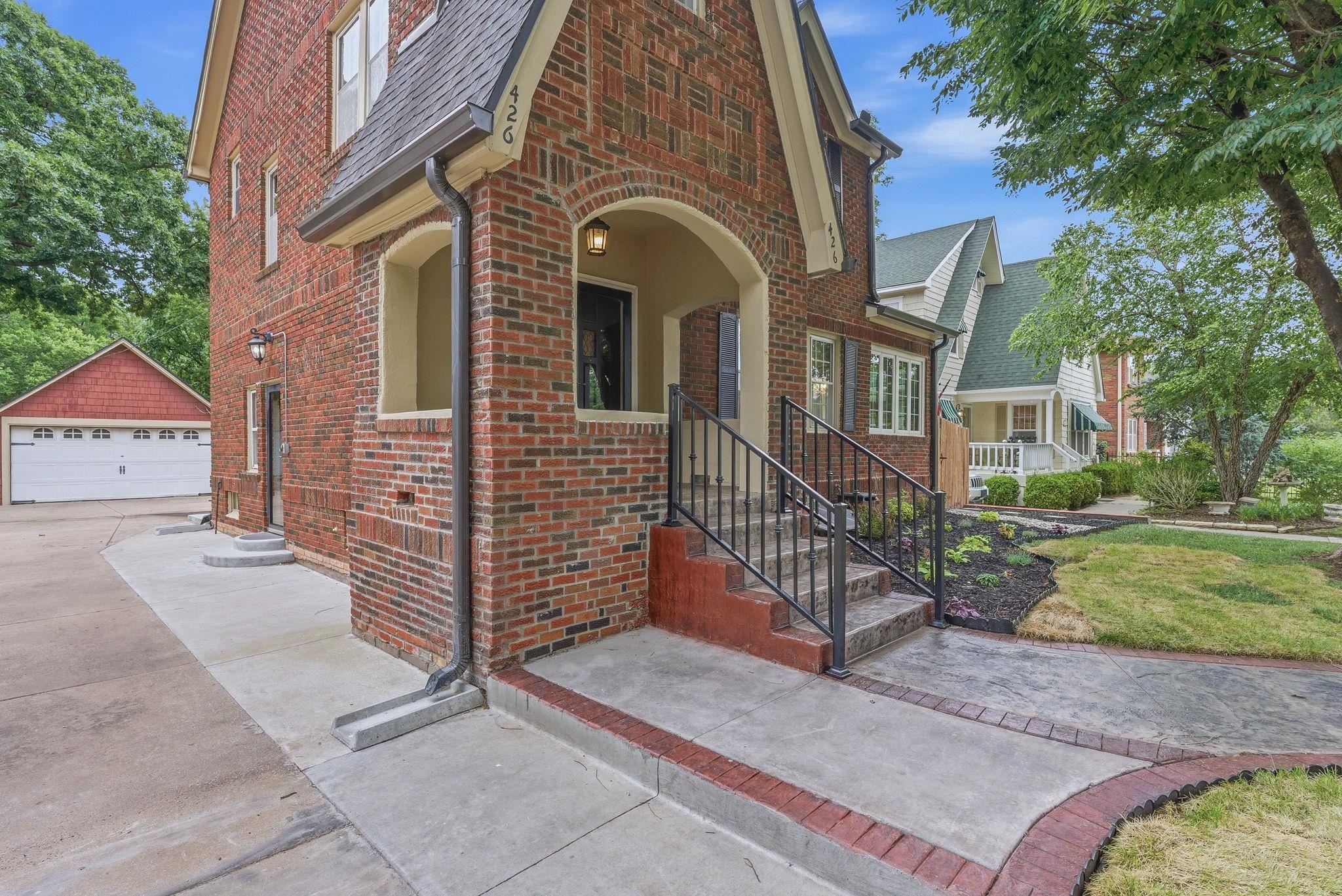 426 S Belmont Street Wichita KS 67218