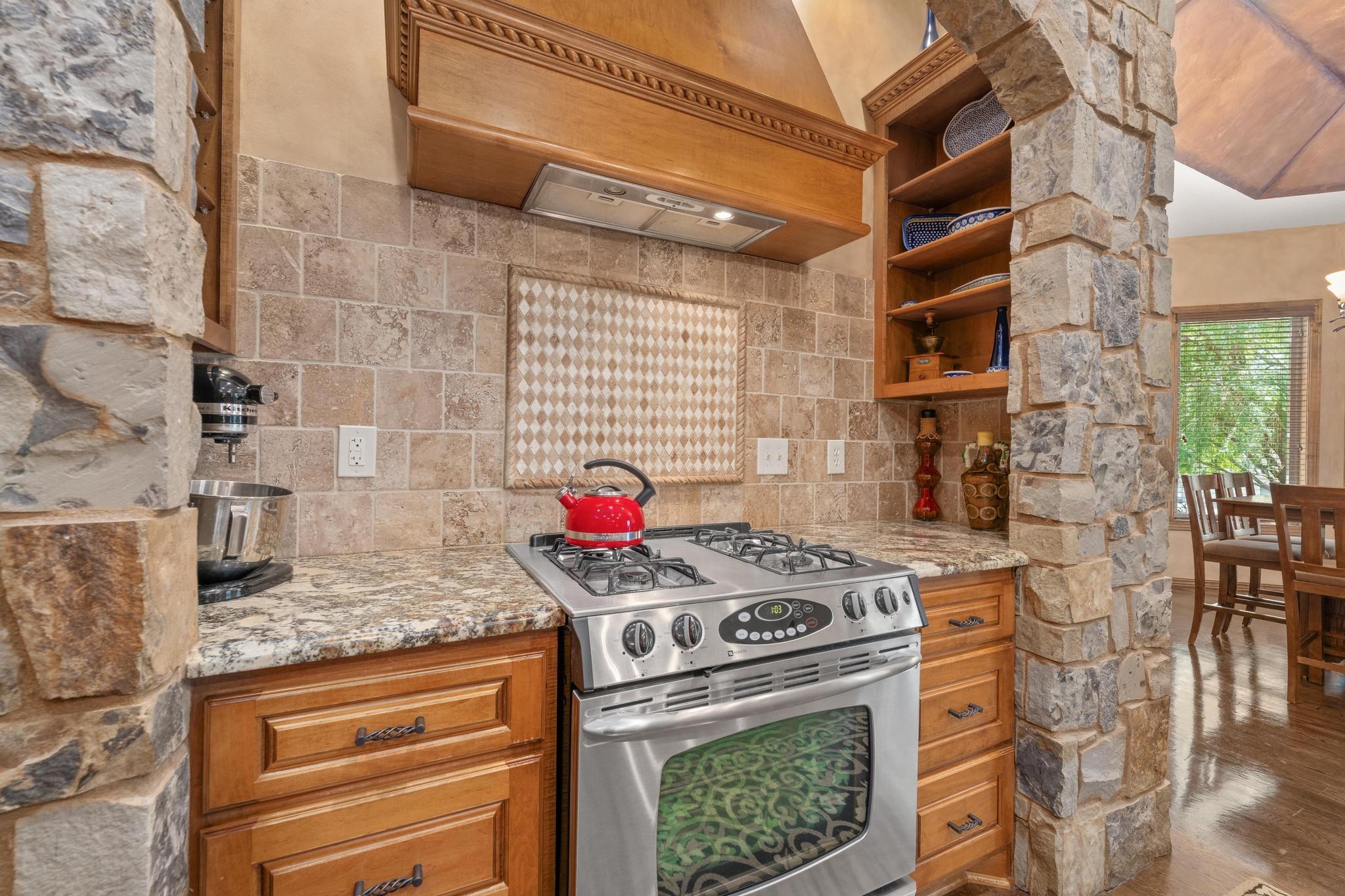 2250 N Stonegate Circle Andover KS 67002