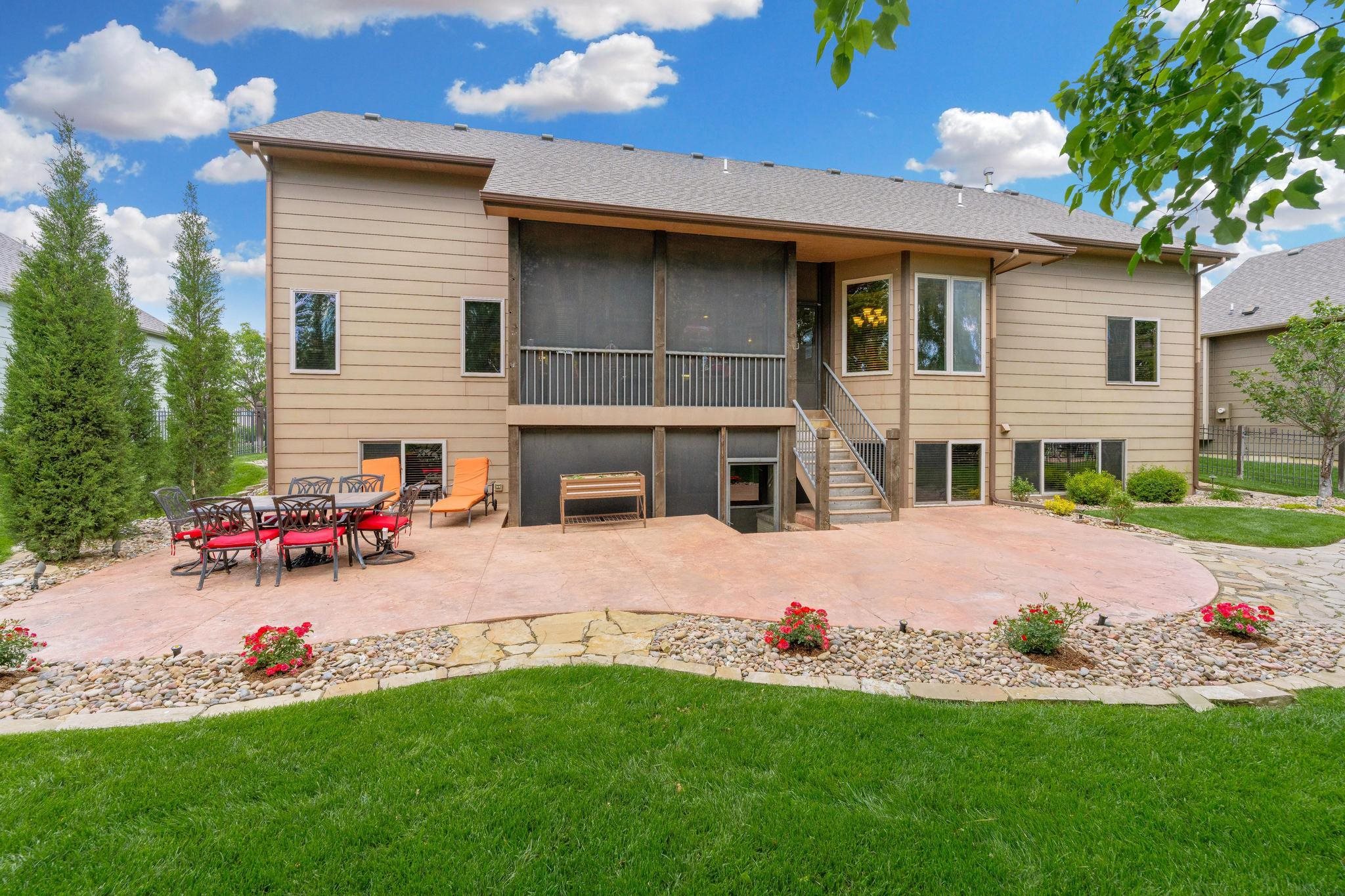 2250 N Stonegate Circle Andover KS 67002
