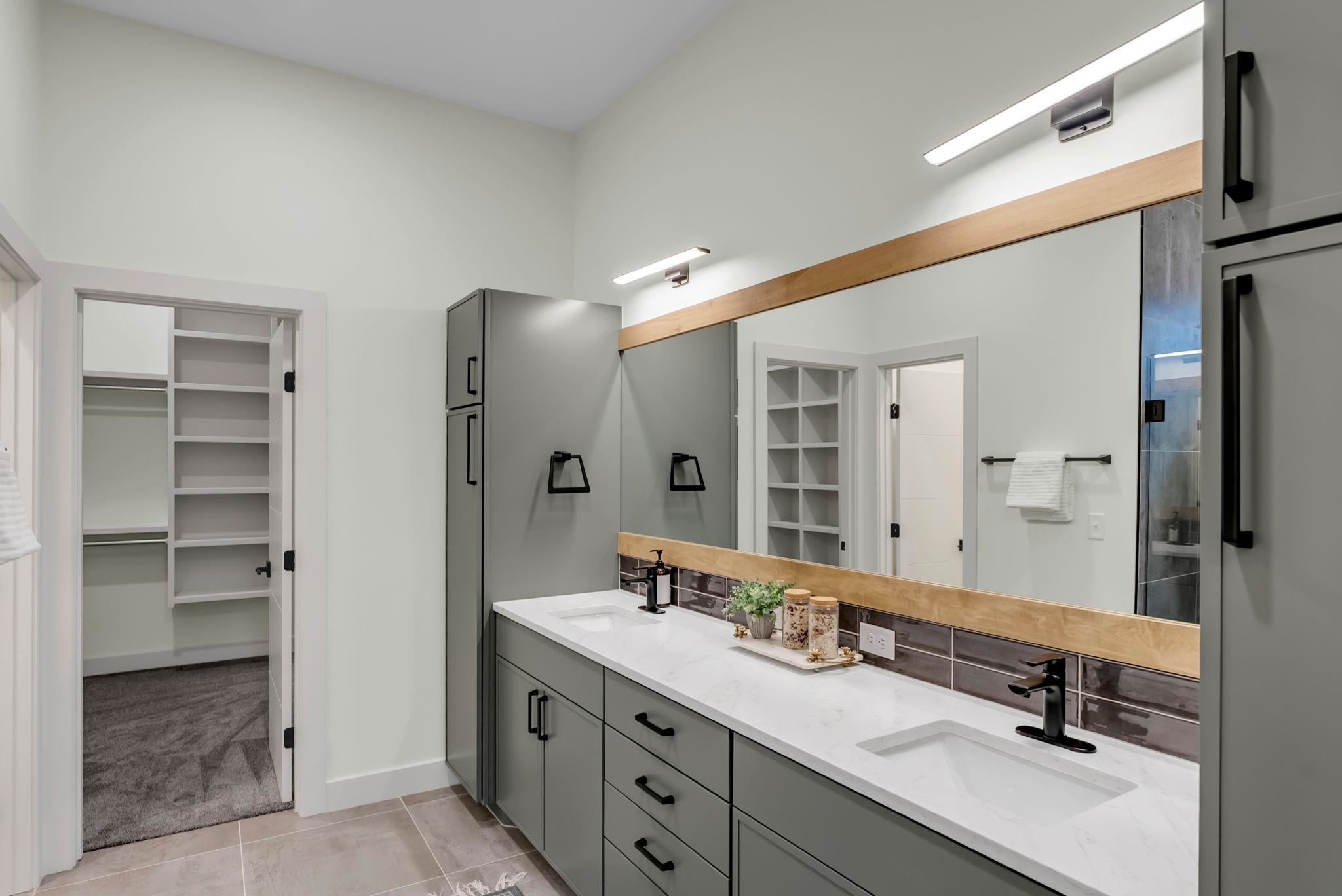 5970 Forbes Court Bel Aire KS 67220