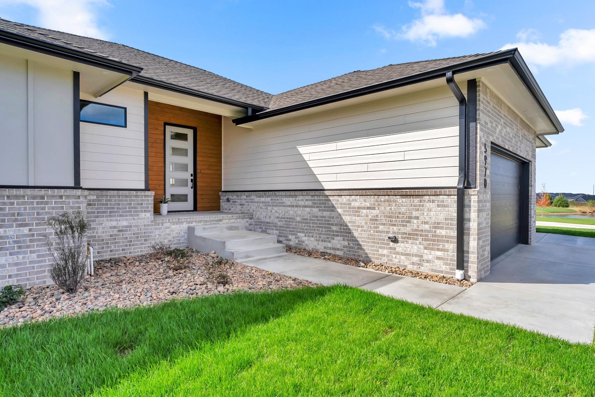 5970 Forbes Court Bel Aire KS 67220