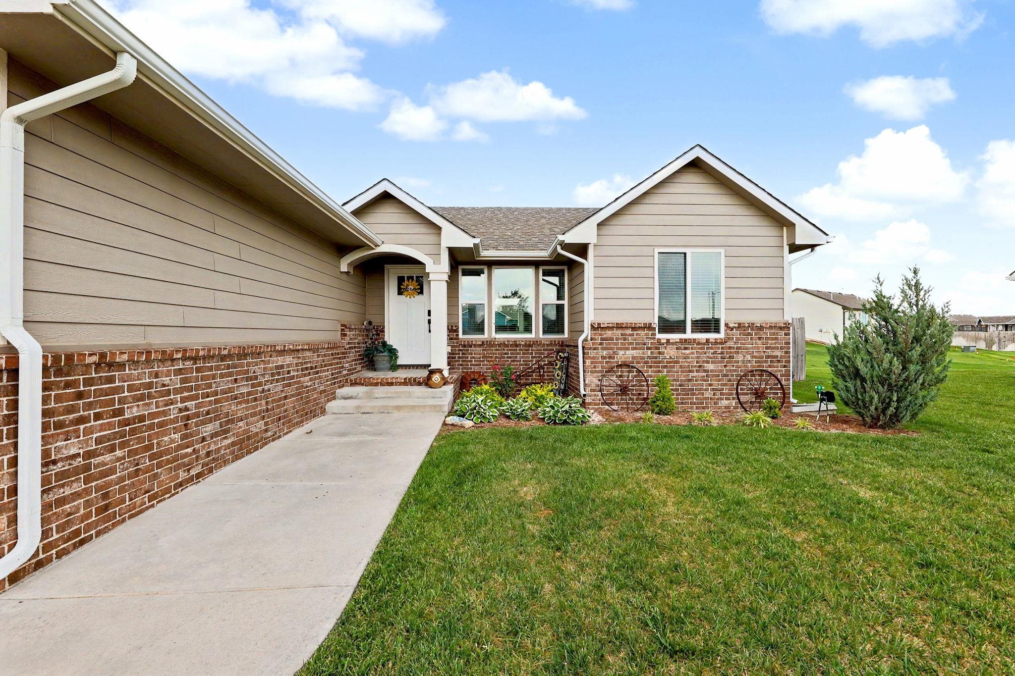 1617 N Thoroughbred Street Wichita KS 67235