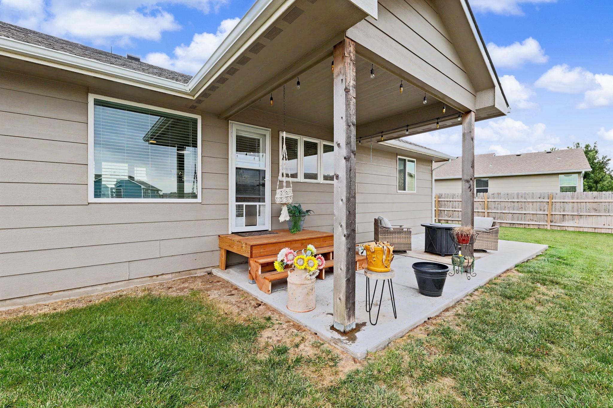 1617 N Thoroughbred Street Wichita KS 67235