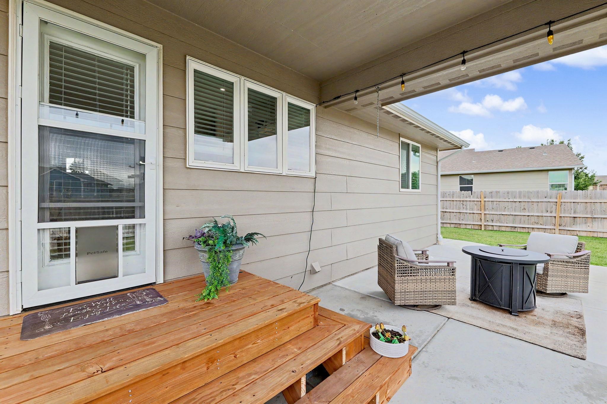 1617 N Thoroughbred Street Wichita KS 67235