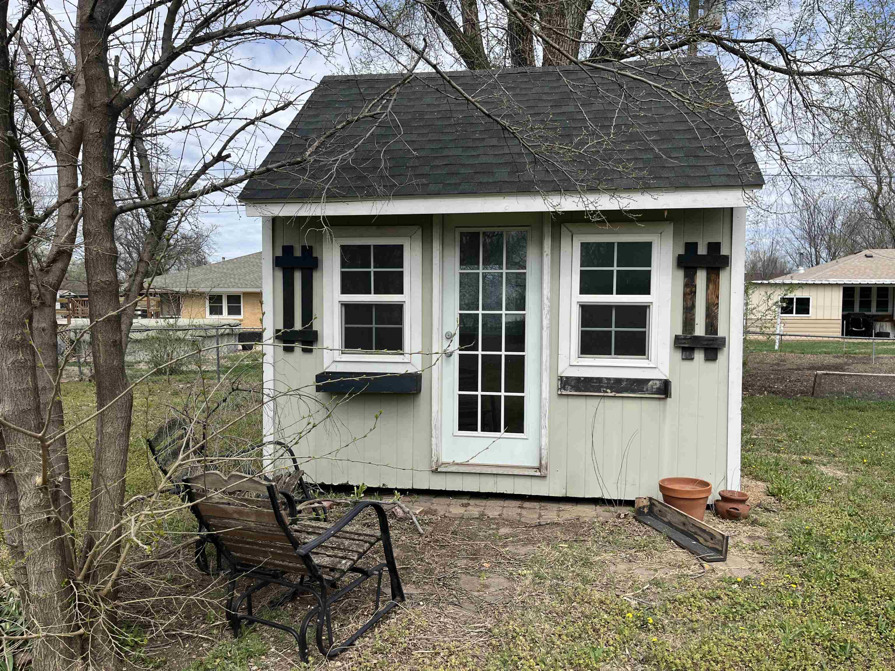 1512 W Blanchard Avenue South Hutchinson KS 67505