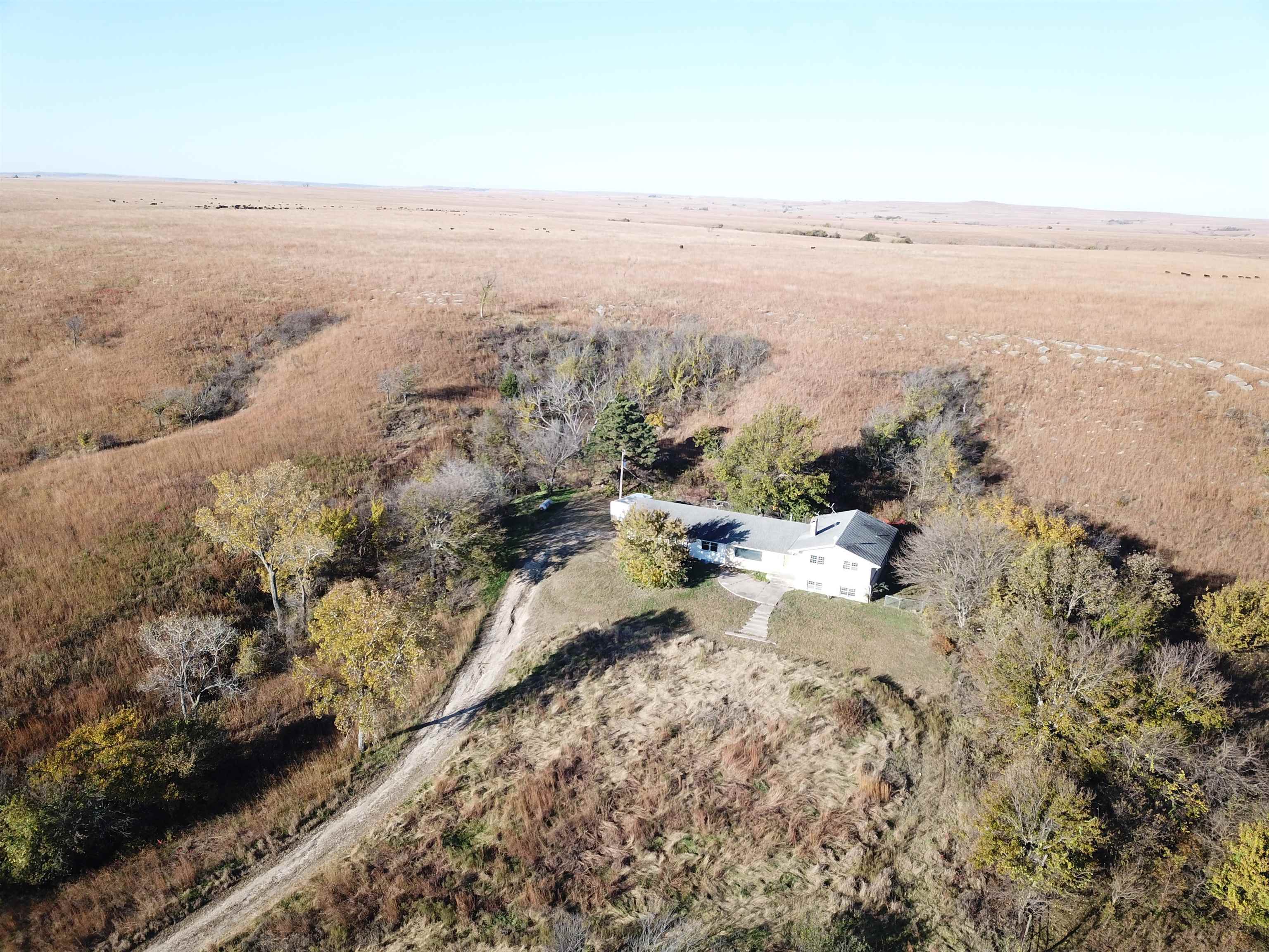 1719 H Road Eureka KS 67045