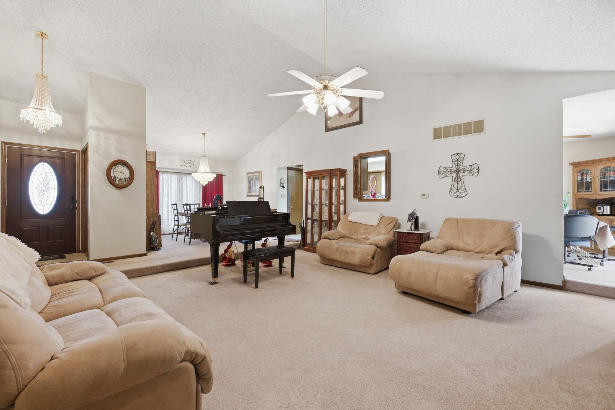 519 S Partridge Lane Derby KS 67037