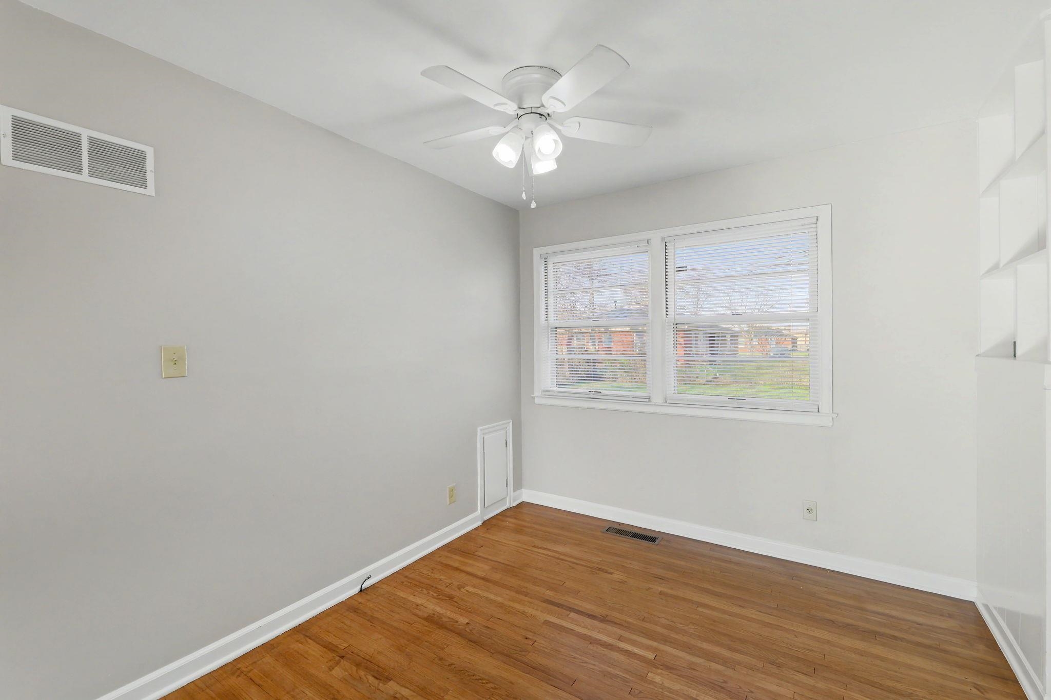 915 S Drury Lane Wichita KS 67207