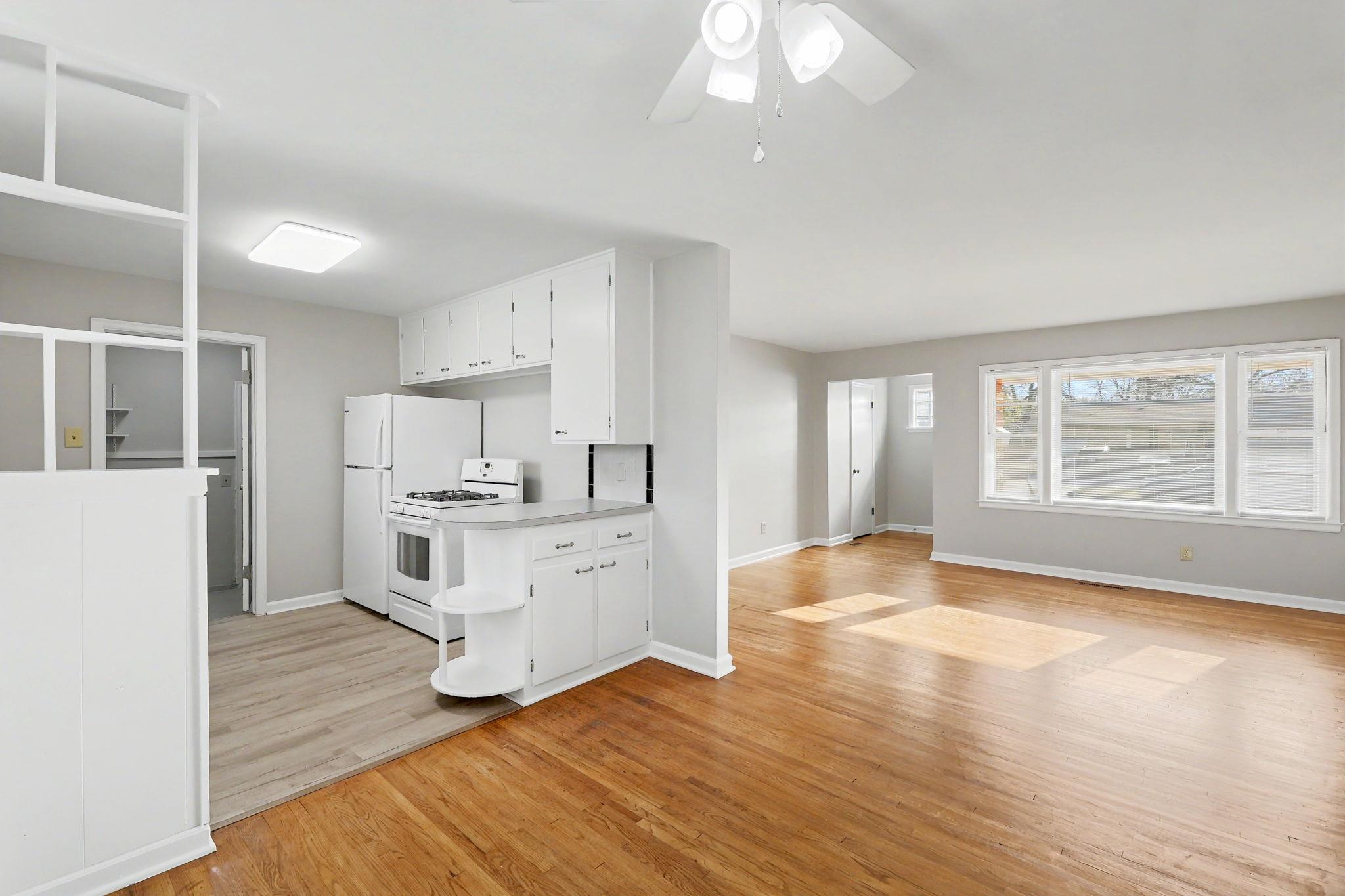 915 S Drury Lane Wichita KS 67207