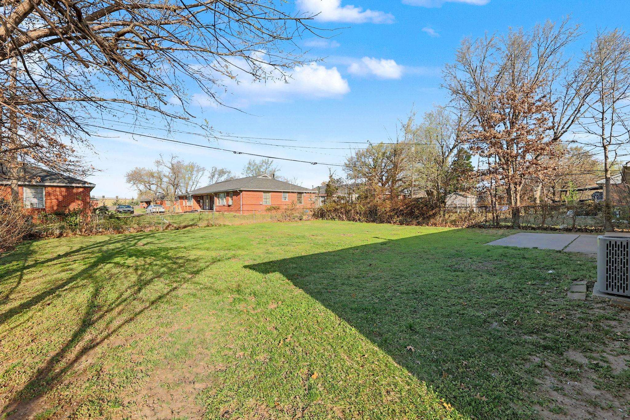 915 S Drury Lane Wichita KS 67207