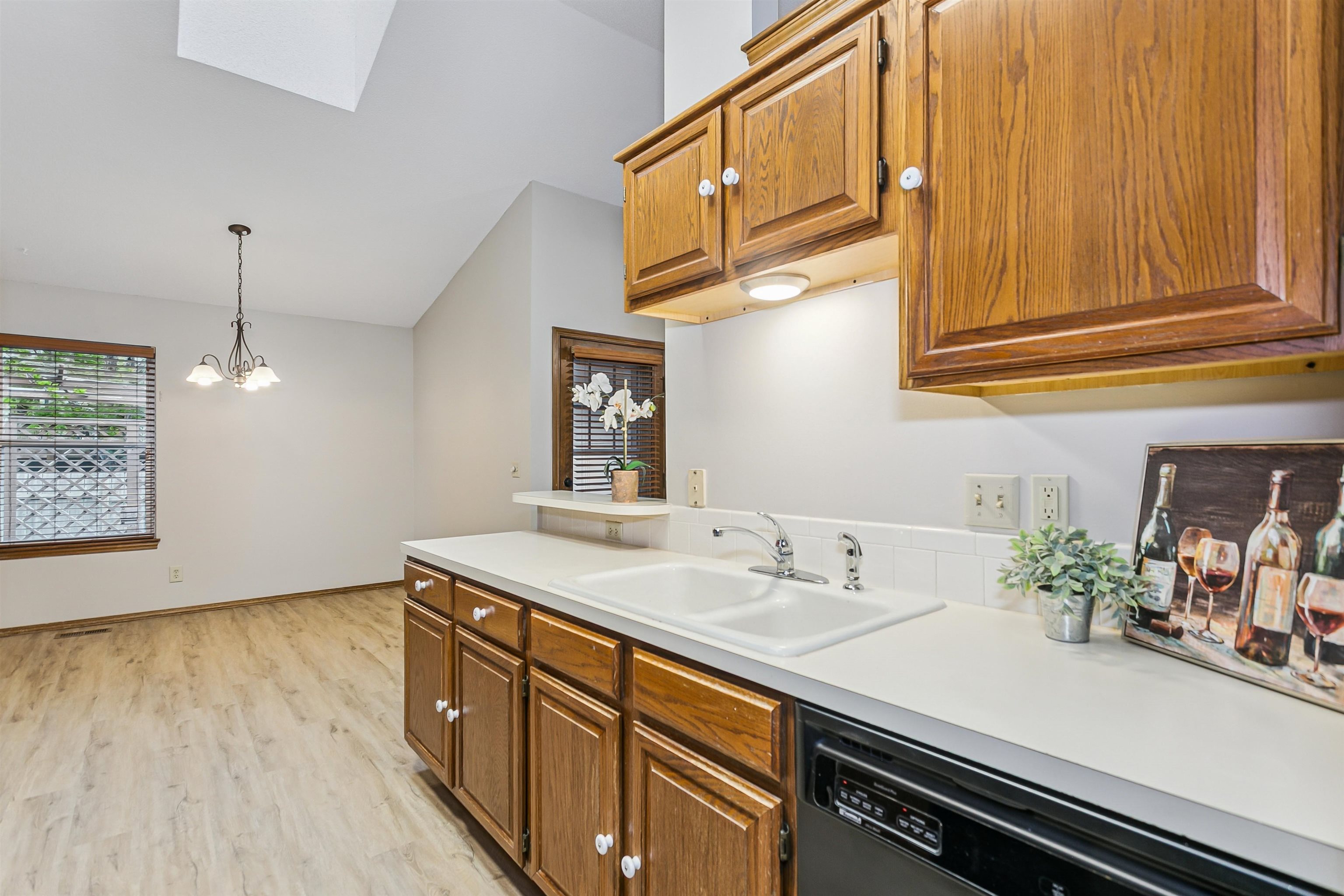 7439 E 31st Wichita KS 67226