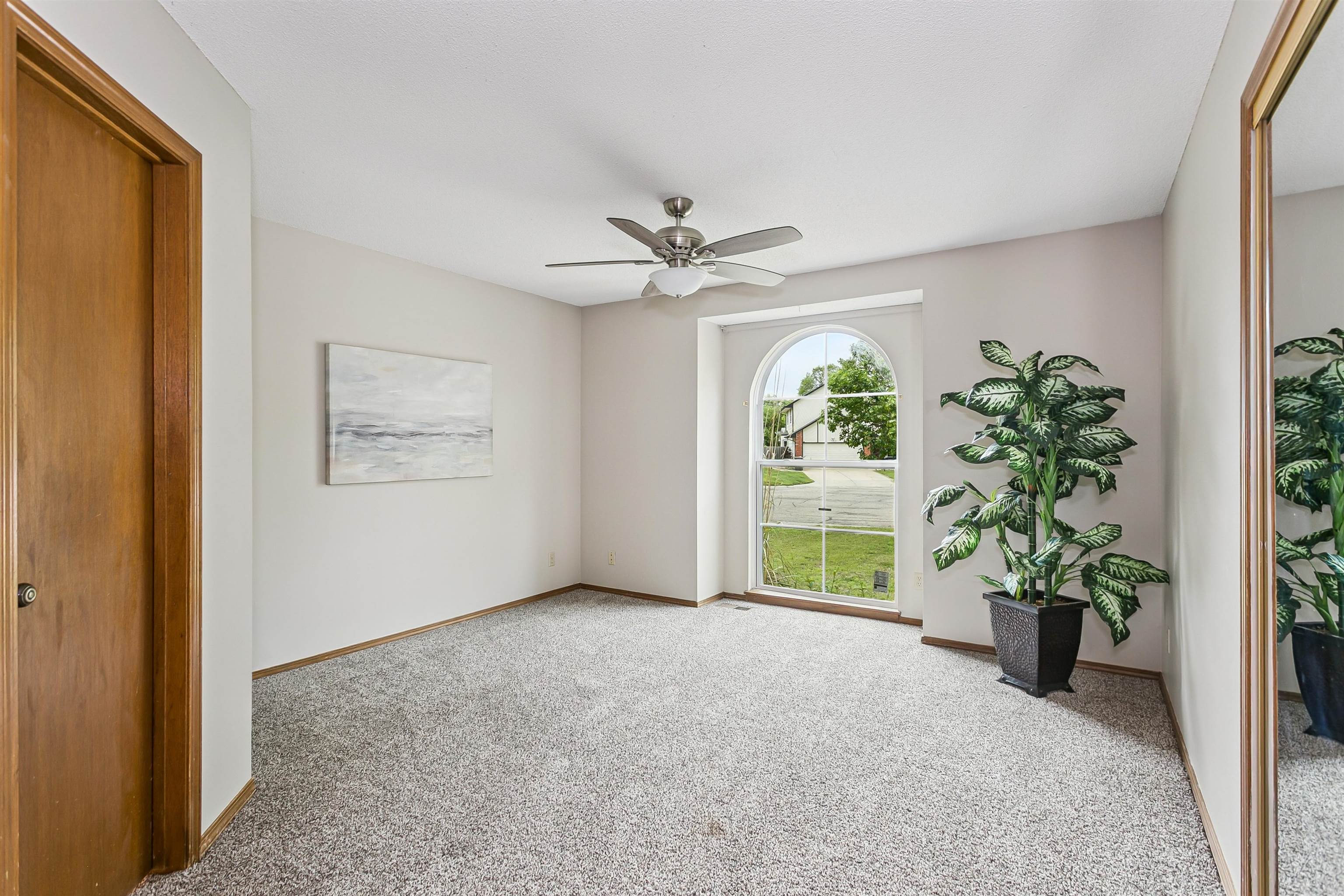 7439 E 31st Wichita KS 67226