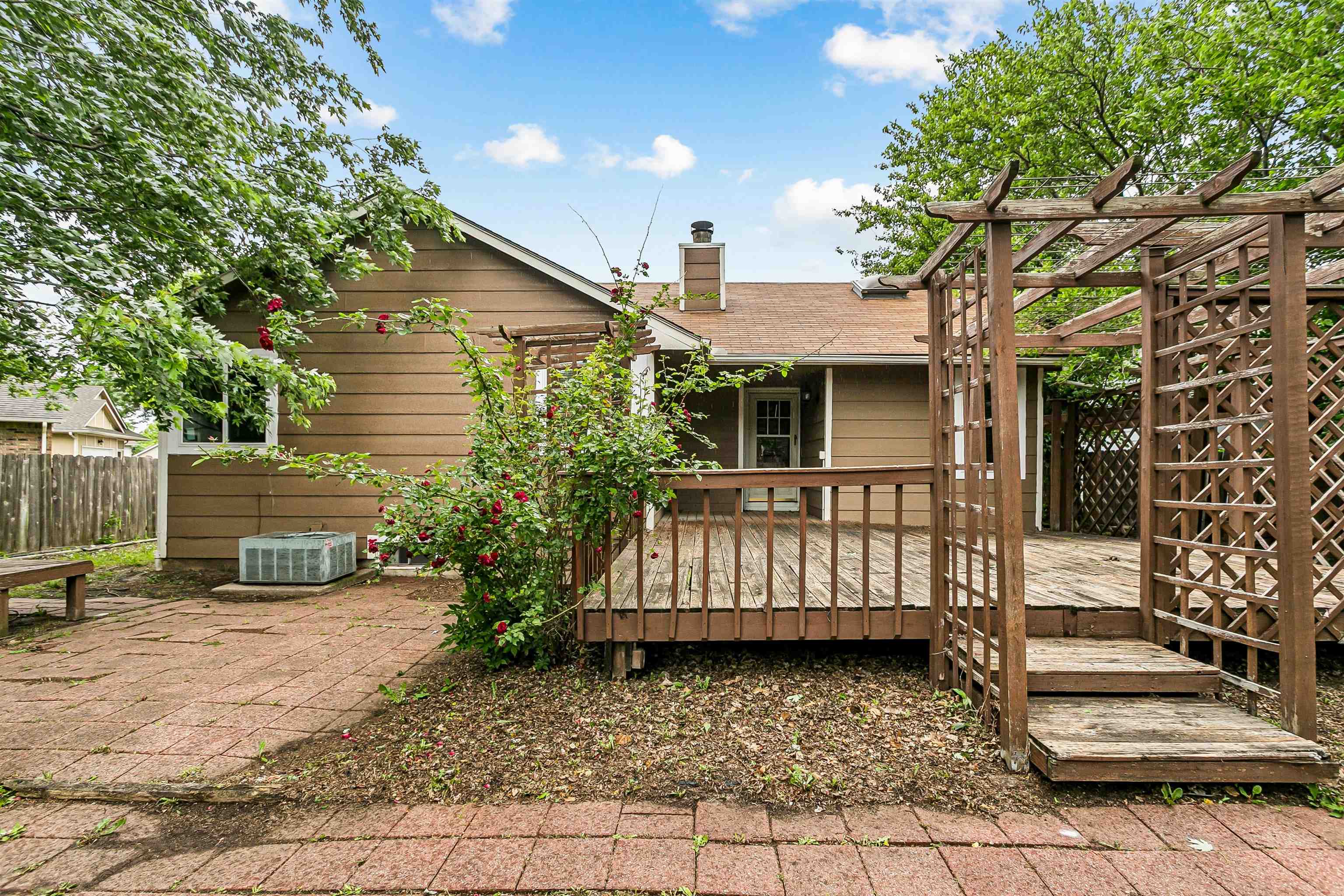 7439 E 31st Wichita KS 67226