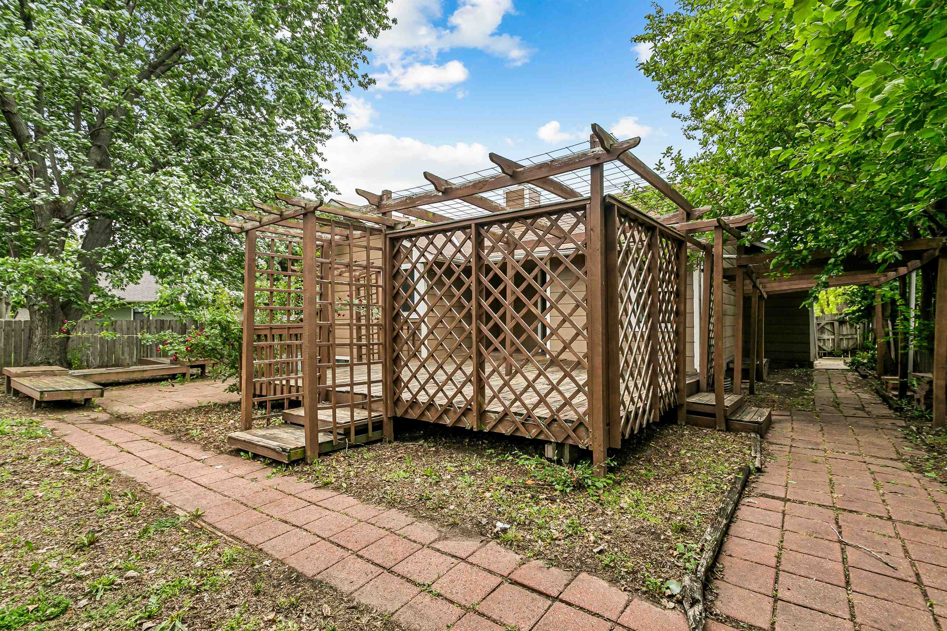 7439 E 31st Wichita KS 67226