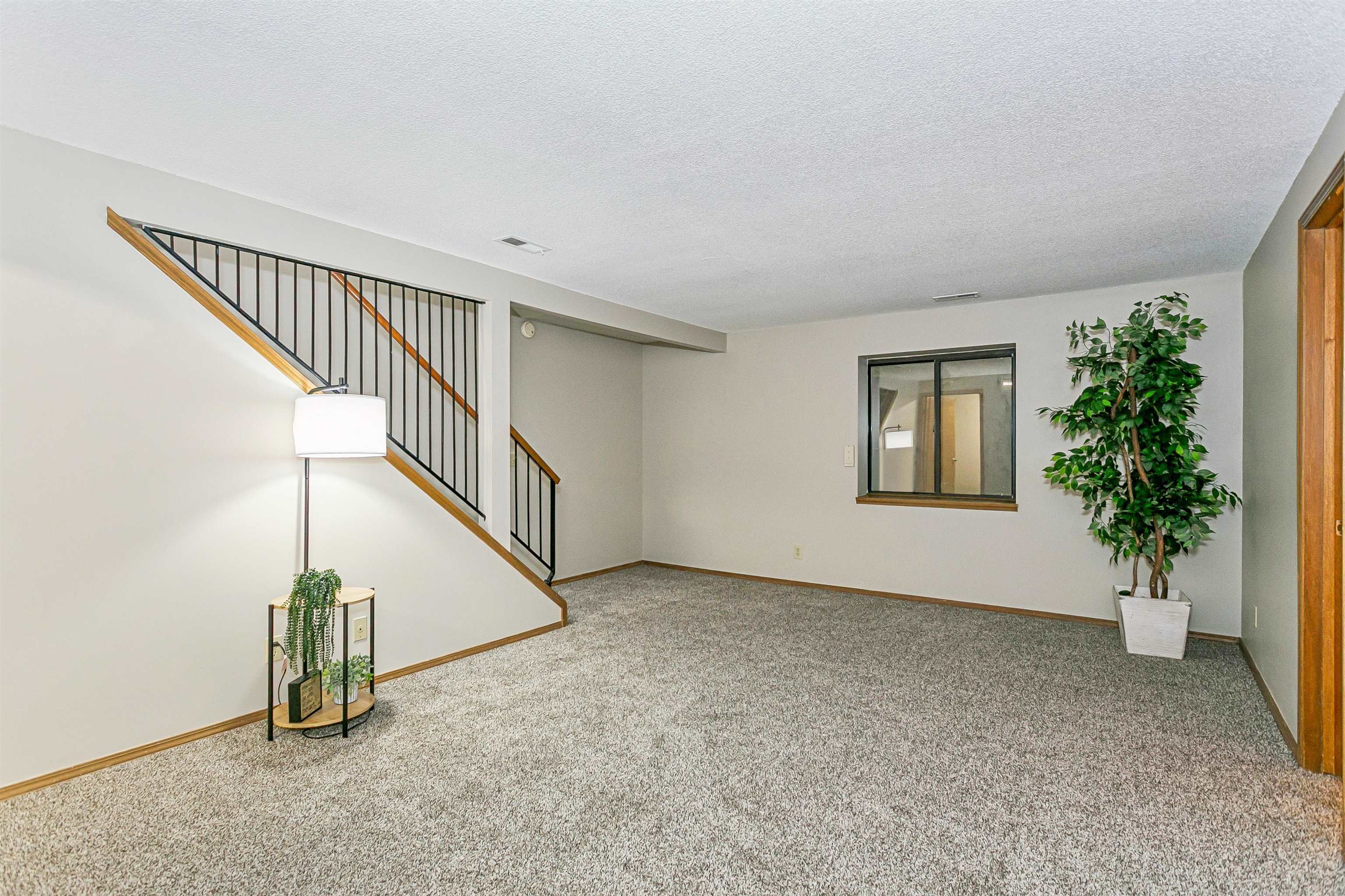 7439 E 31st Wichita KS 67226