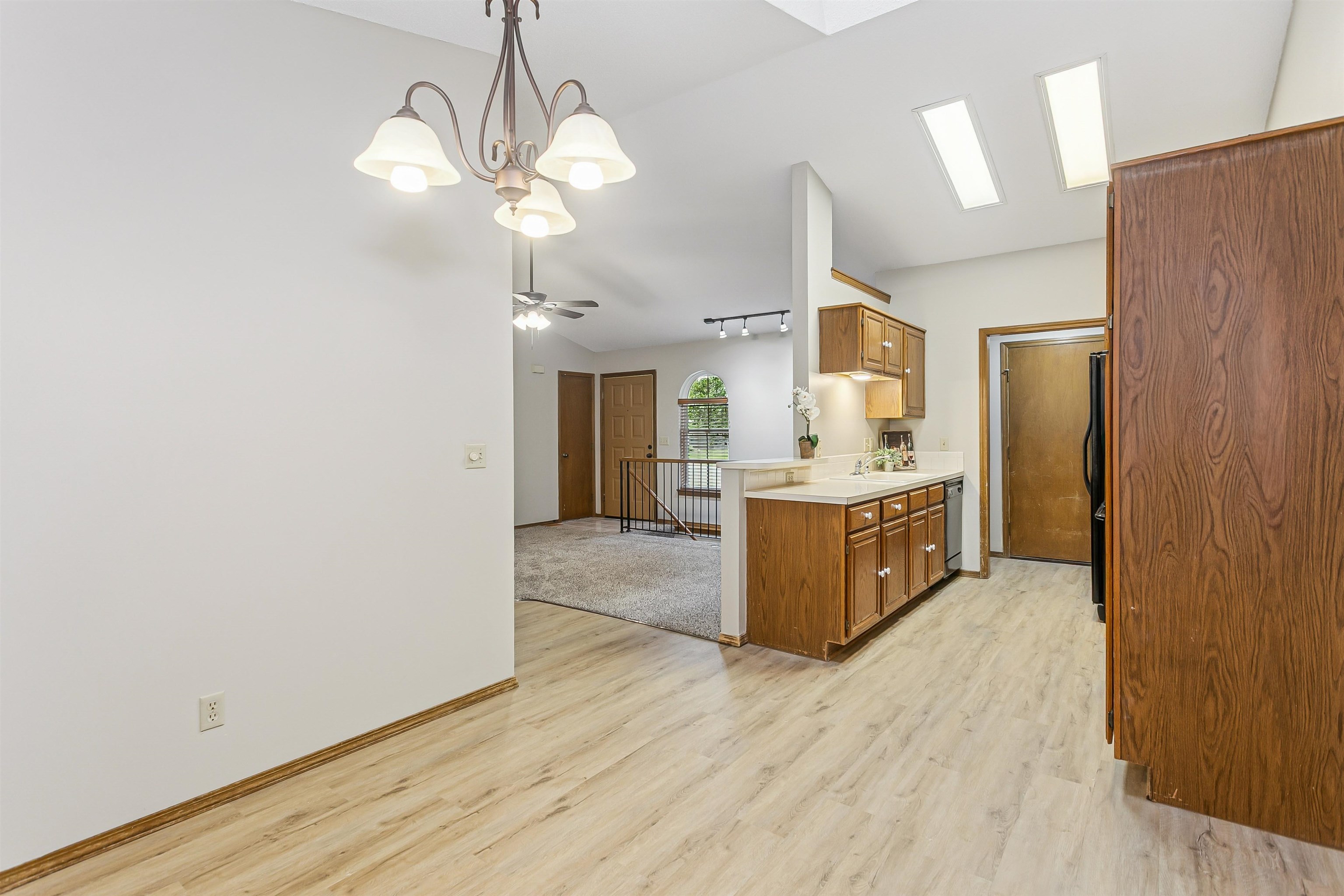 7439 E 31st Wichita KS 67226