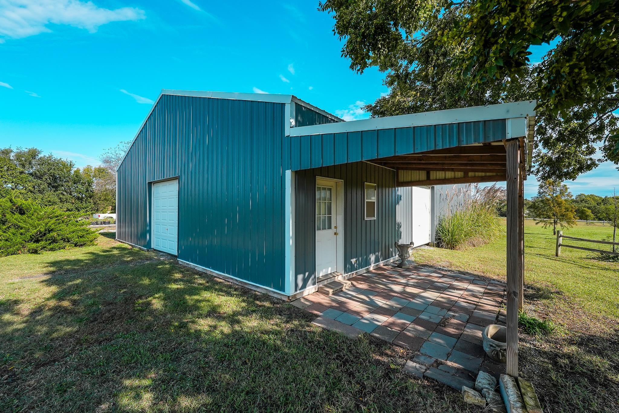 8548 SW Parish Place Road Augusta KS 67010