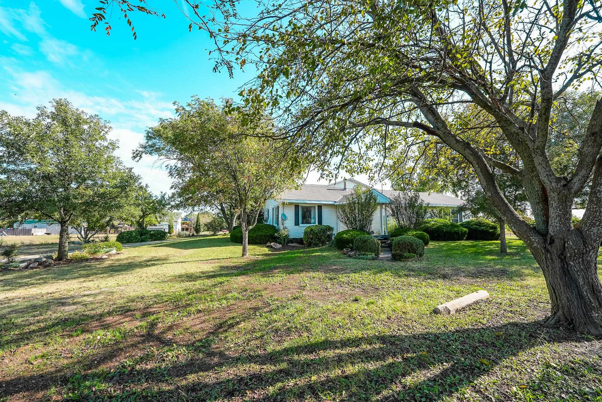 8548 SW Parish Place Road Augusta KS 67010