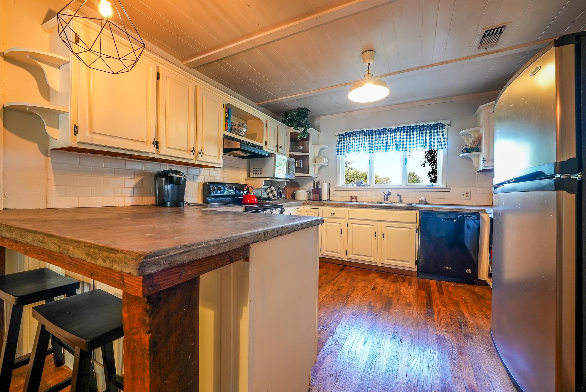 8548 SW Parish Place Road Augusta KS 67010