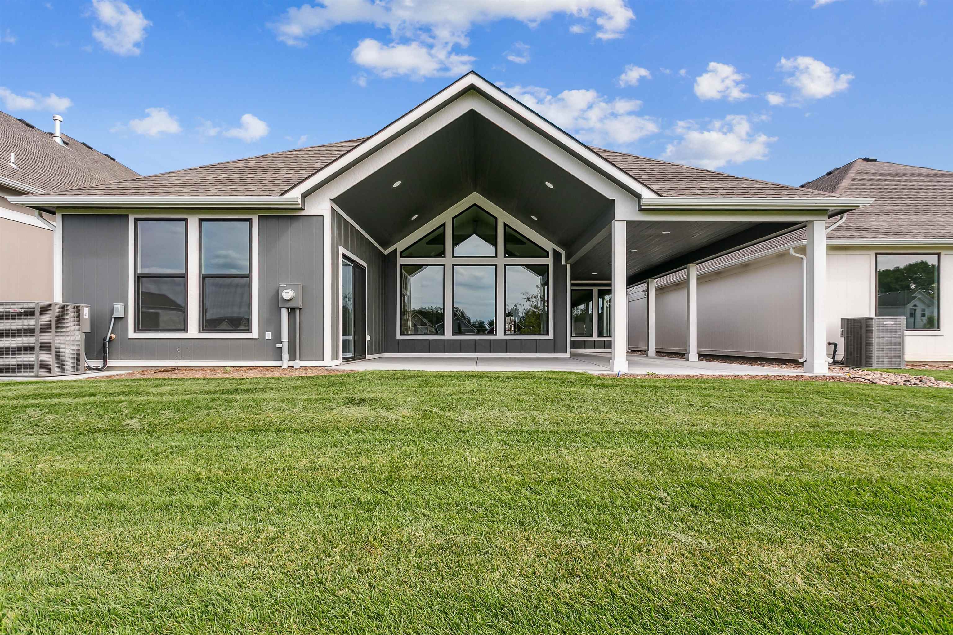 201 S Heritage Andover KS 67002