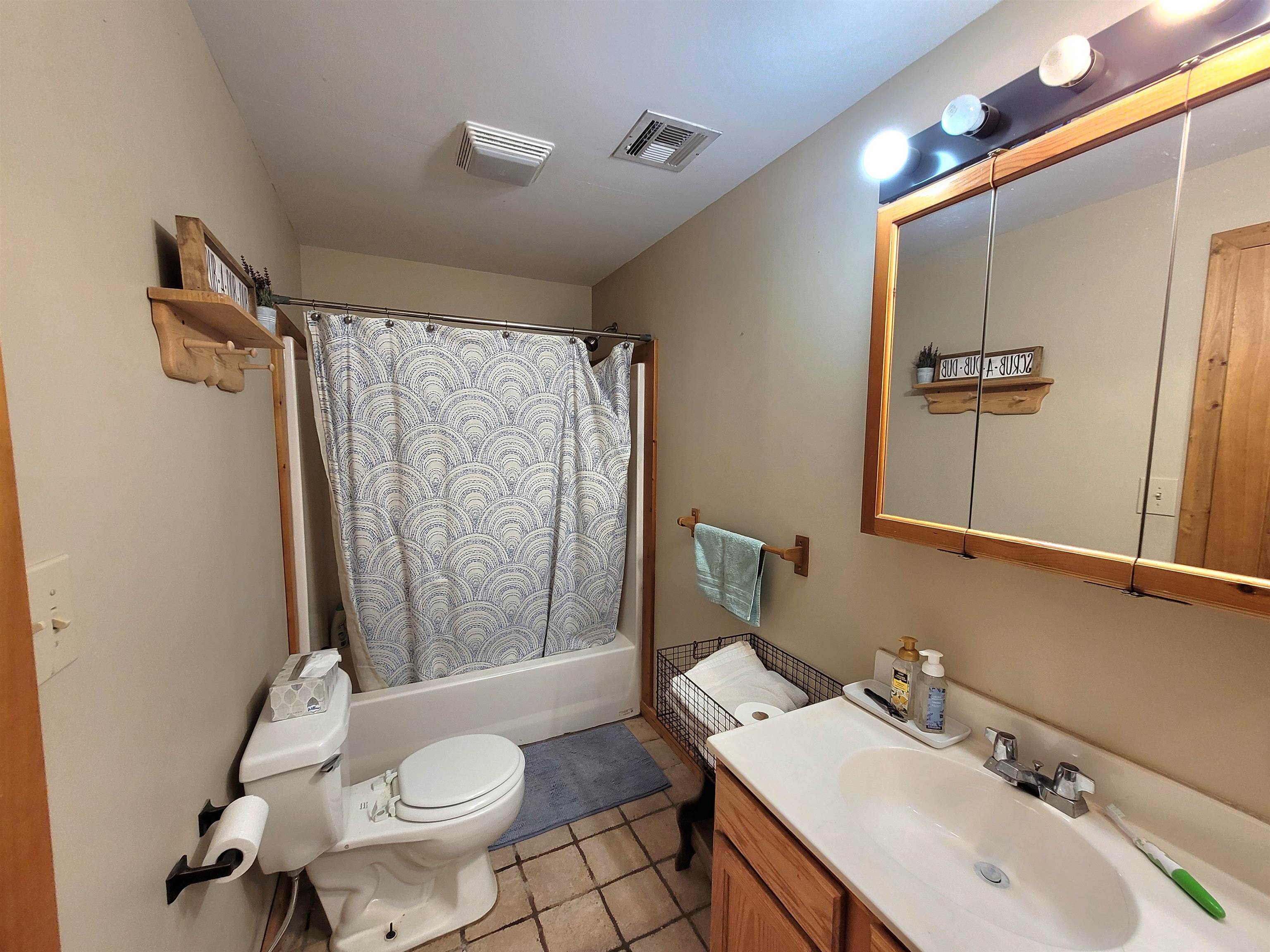 104 Eureka Lake Road Eureka KS 67045