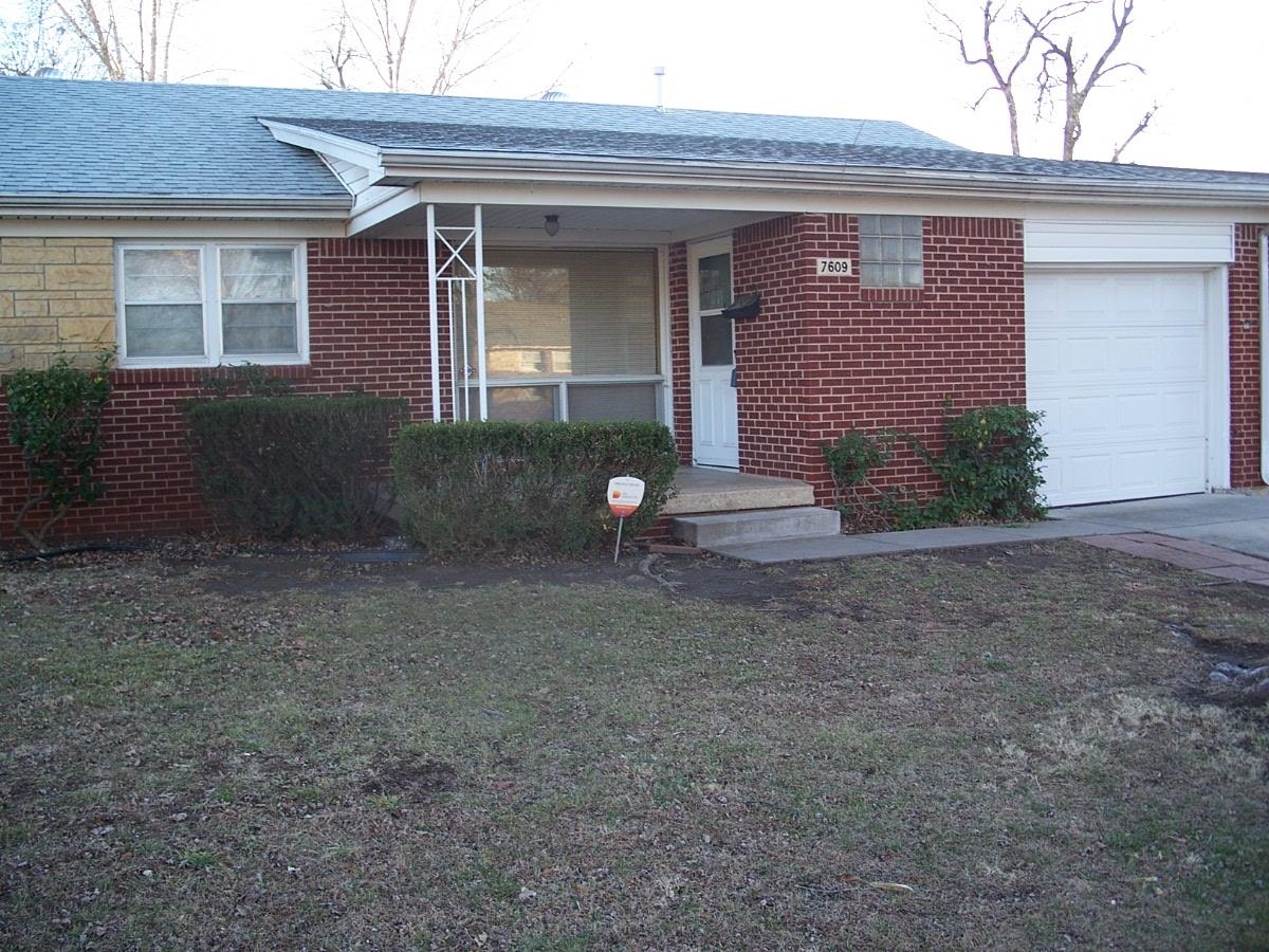 7609 E Indianapolis Wichita KS 67207