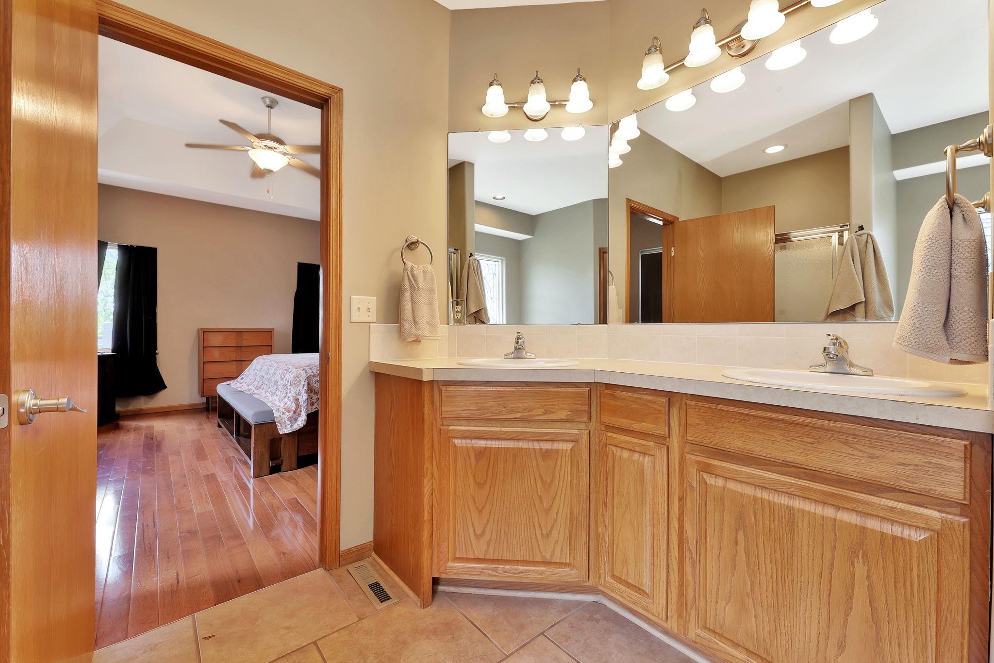 2901 N Rough Creek Derby KS 67037