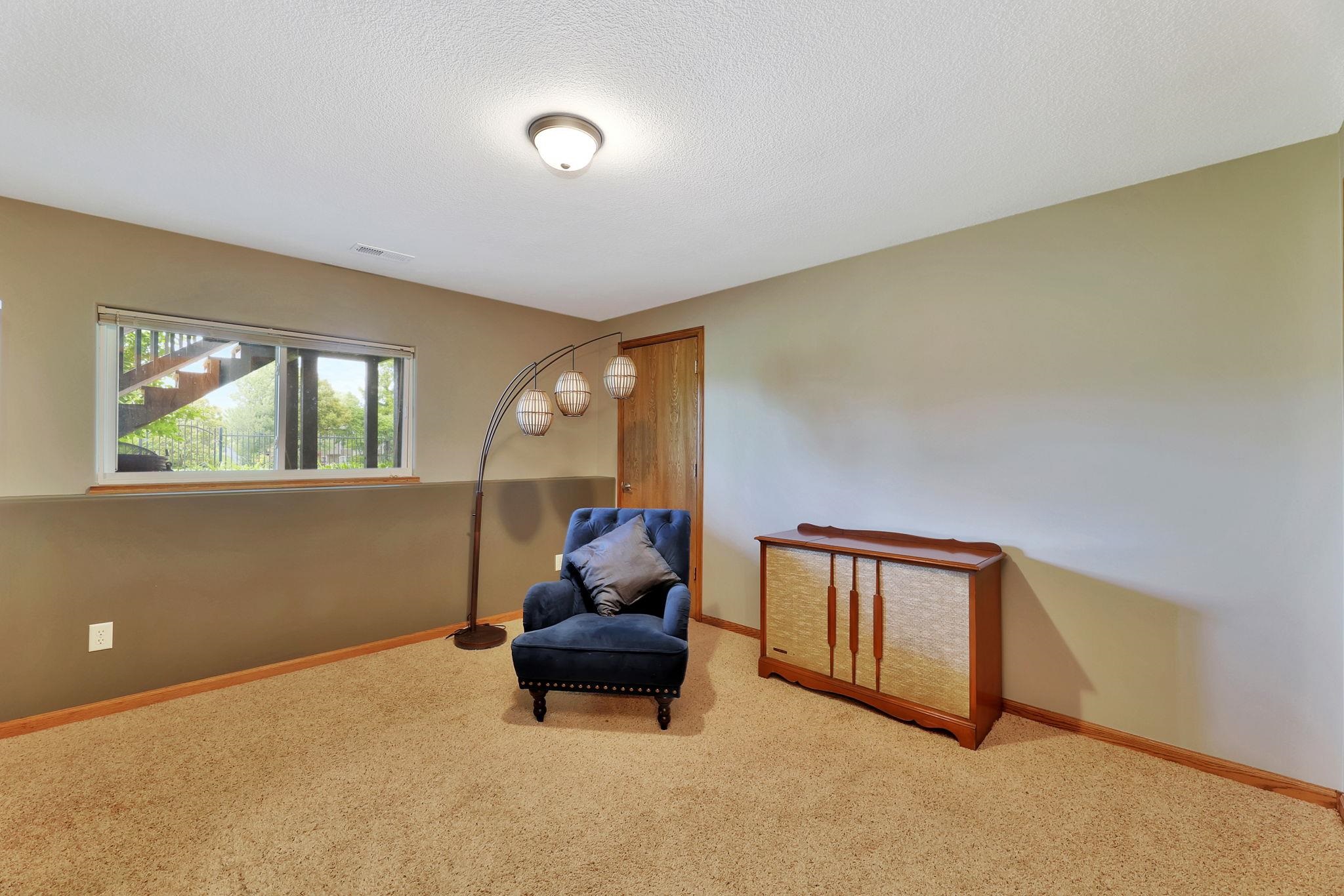 2901 N Rough Creek Derby KS 67037