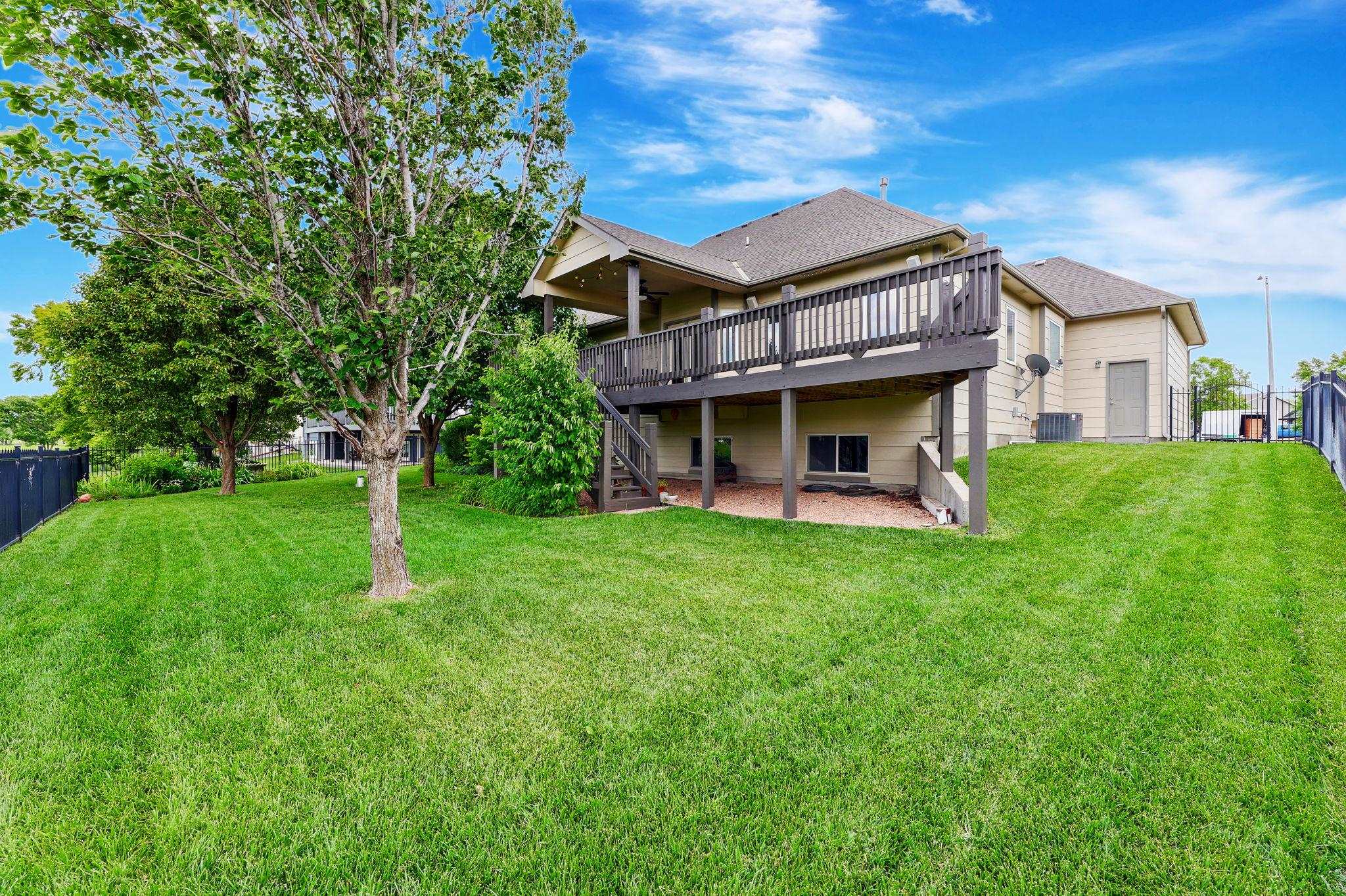 2901 N Rough Creek Derby KS 67037