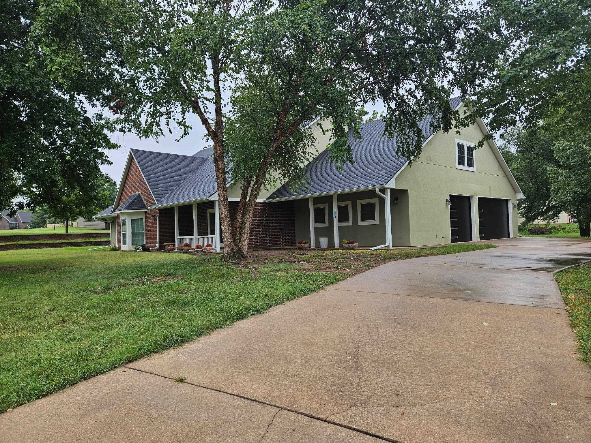 1923 Eastridge Drive Arkansas City KS 67005