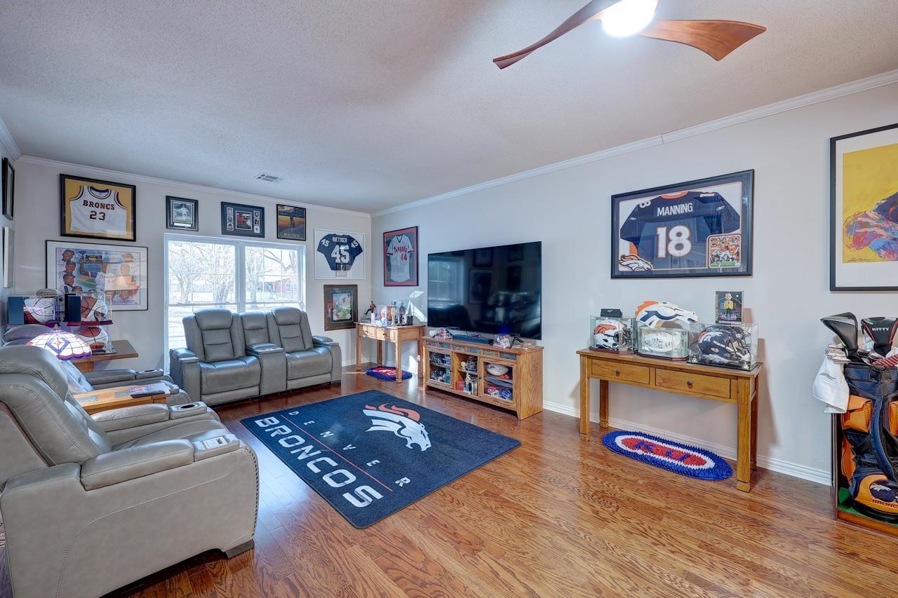 1923 Eastridge Drive Arkansas City KS 67005