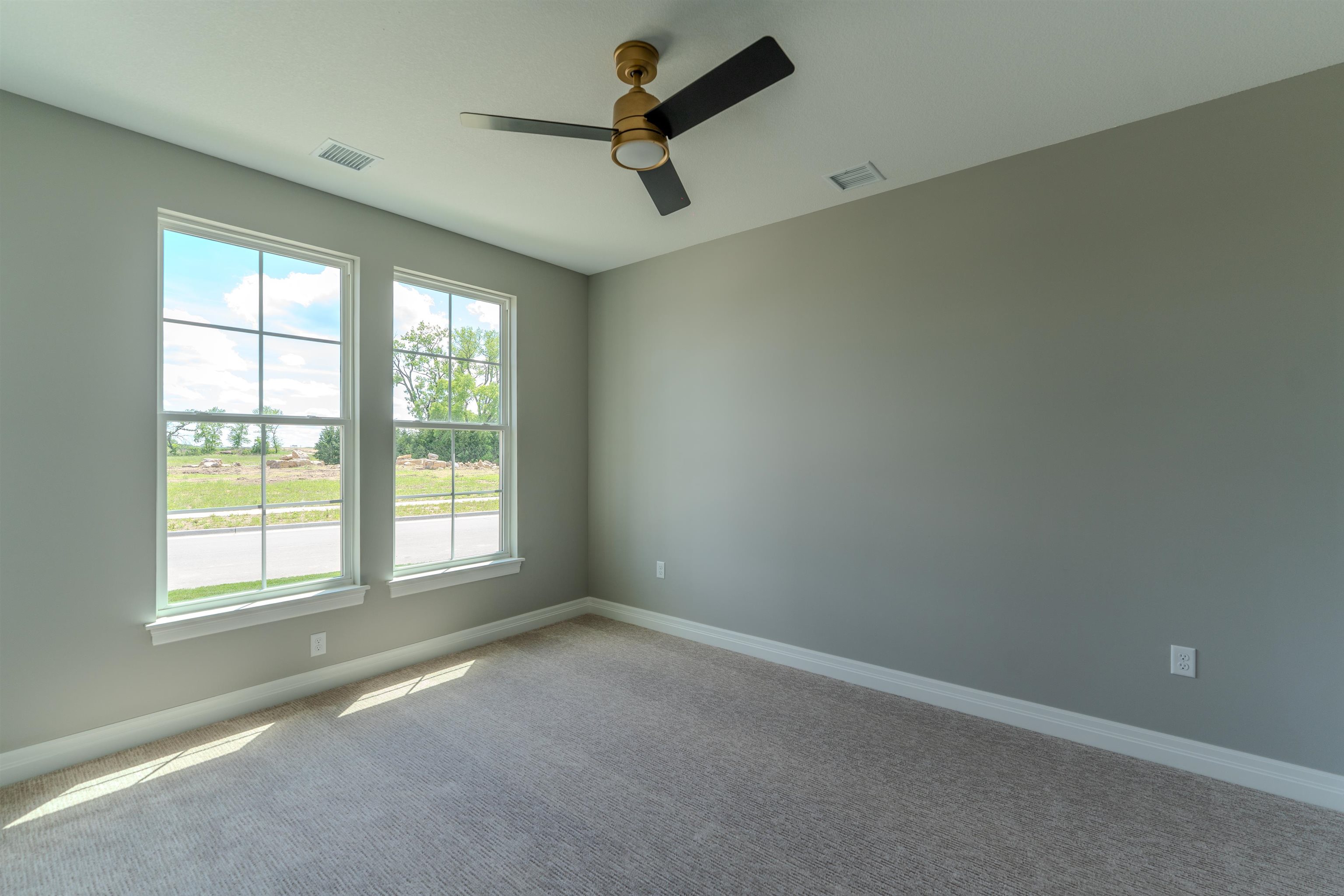 2718 W Shearwater Street Wichita KS 67204