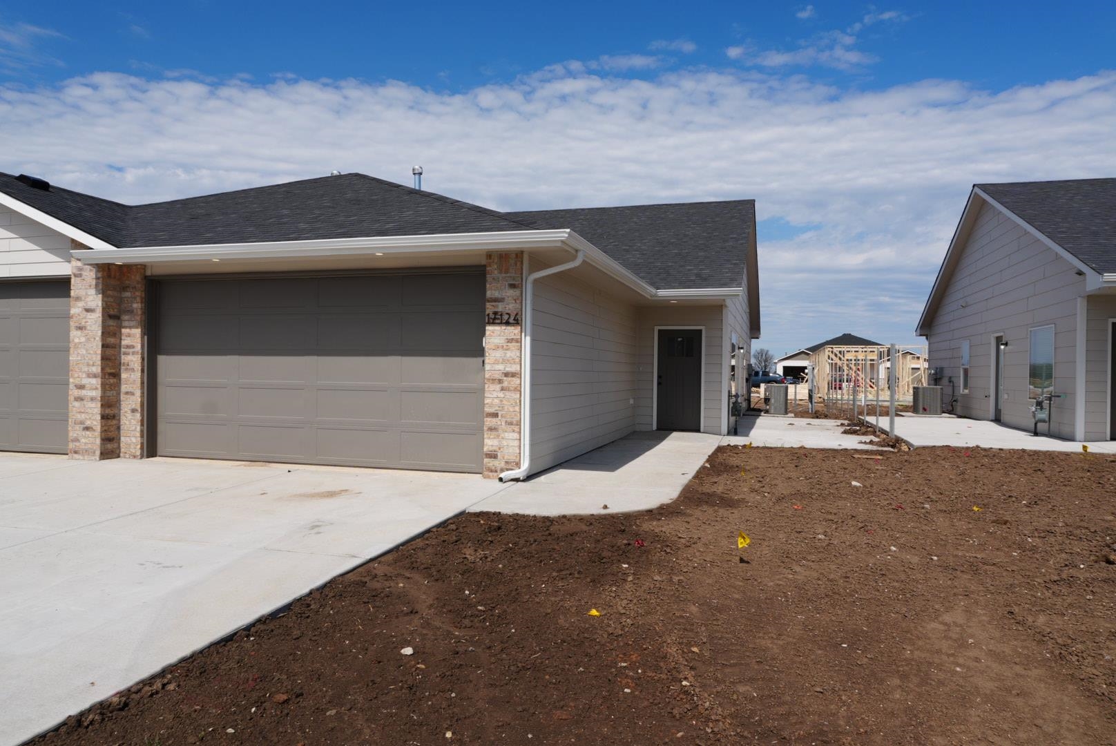 17124 W Lawson Circle Goddard KS 67052