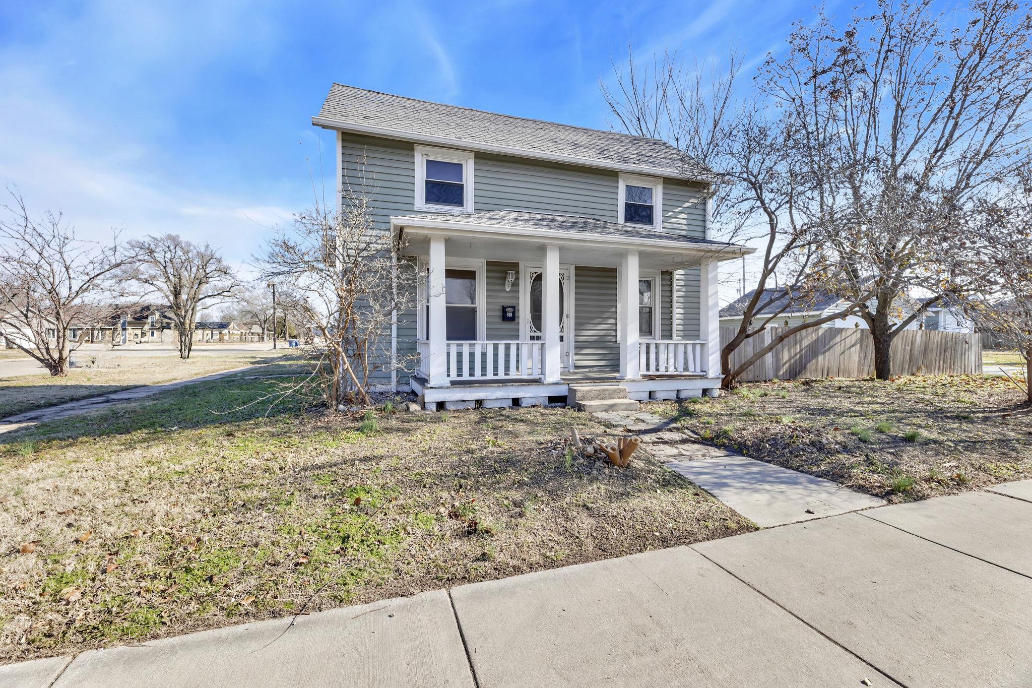 818 Ohio Street Augusta KS 67010