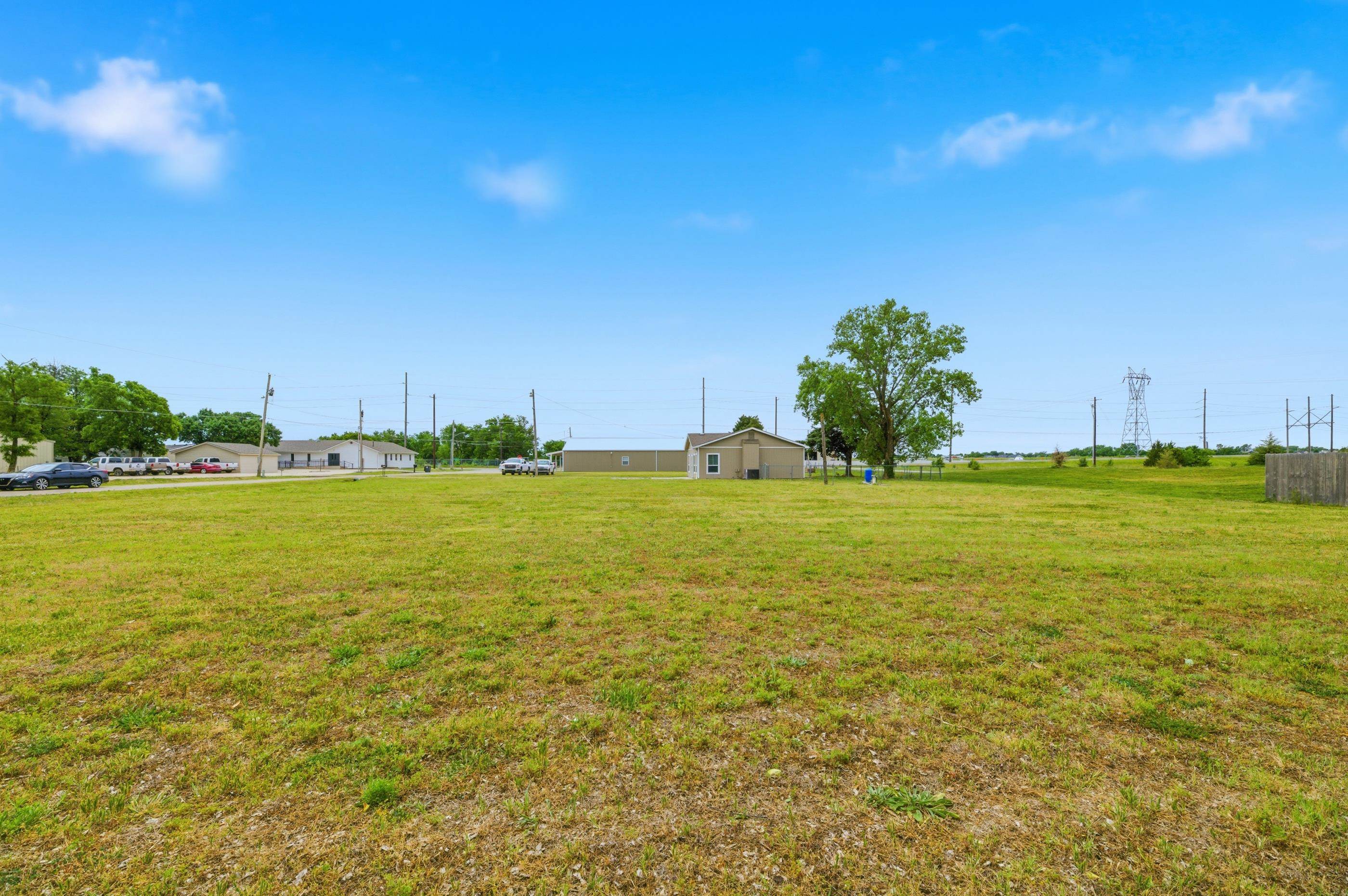 3933 S Baehr Wichita KS 67215