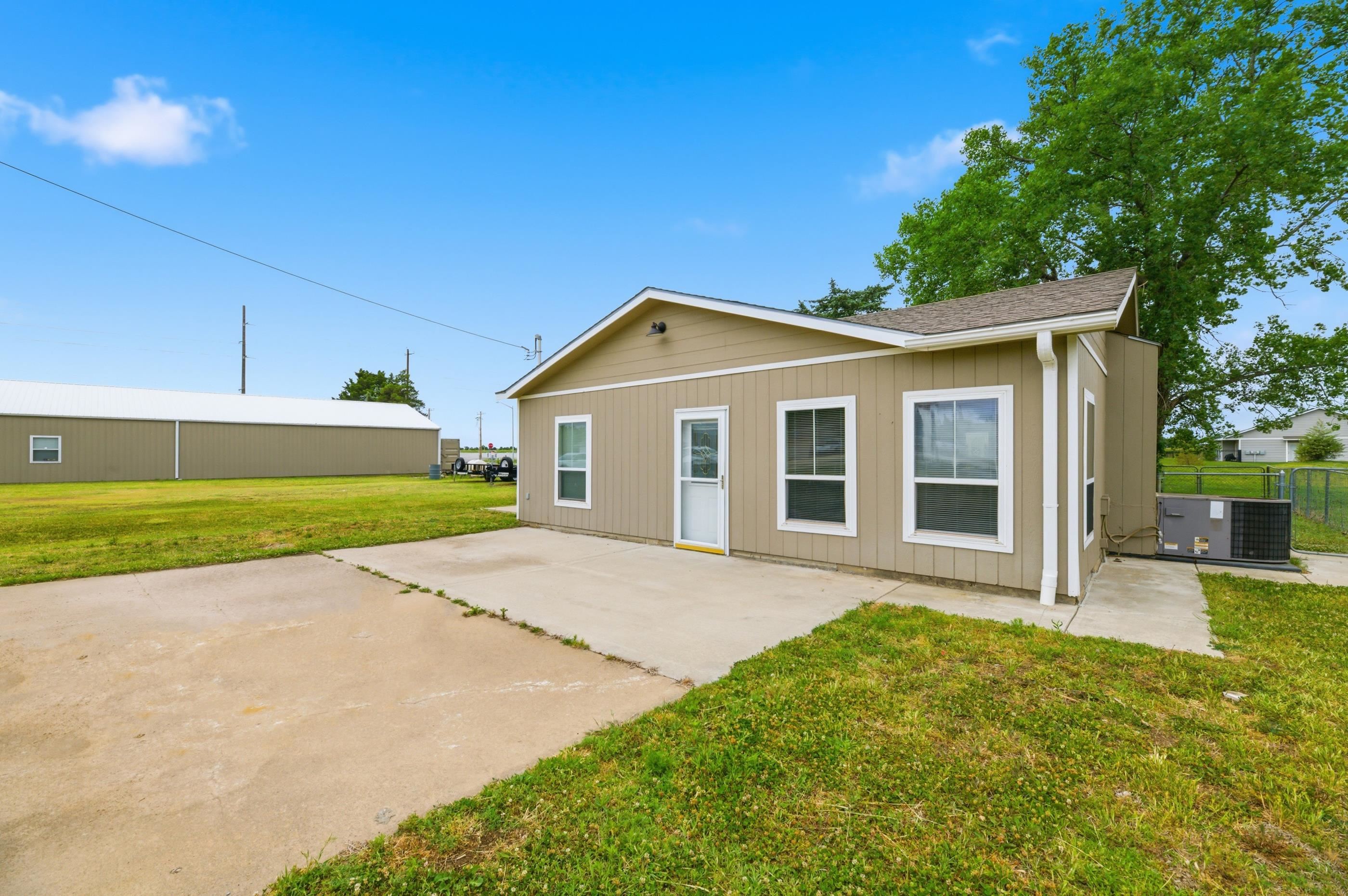 3933 S Baehr Wichita KS 67215