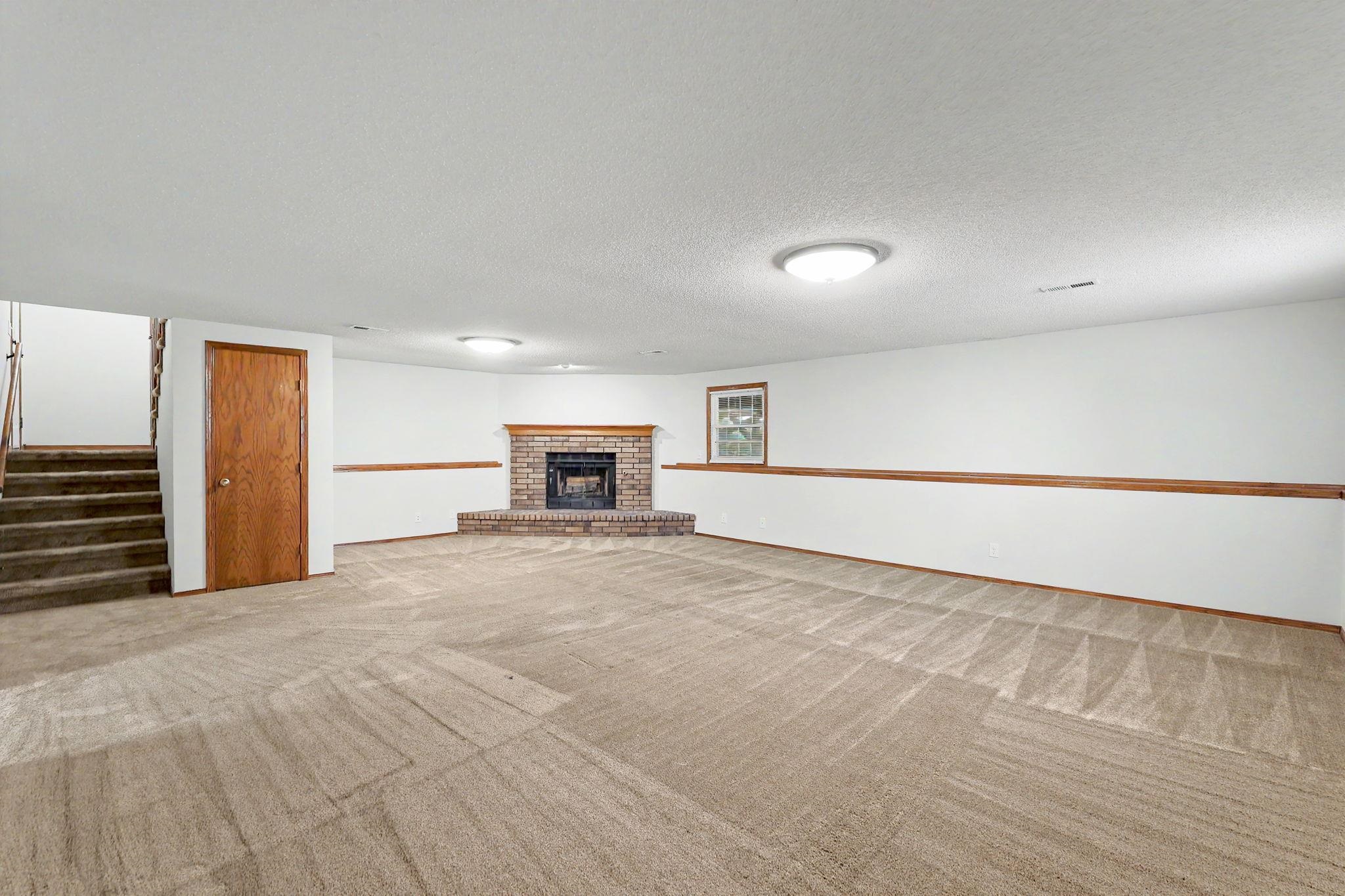 2307 N Forest Park Derby KS 67037