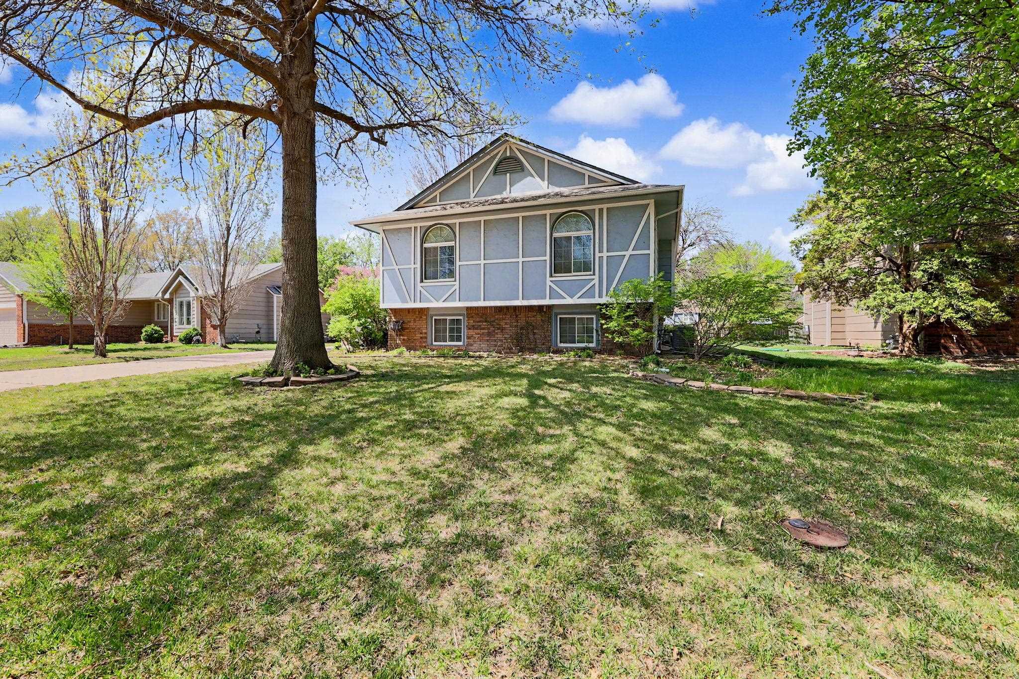 2307 N Forest Park Derby KS 67037