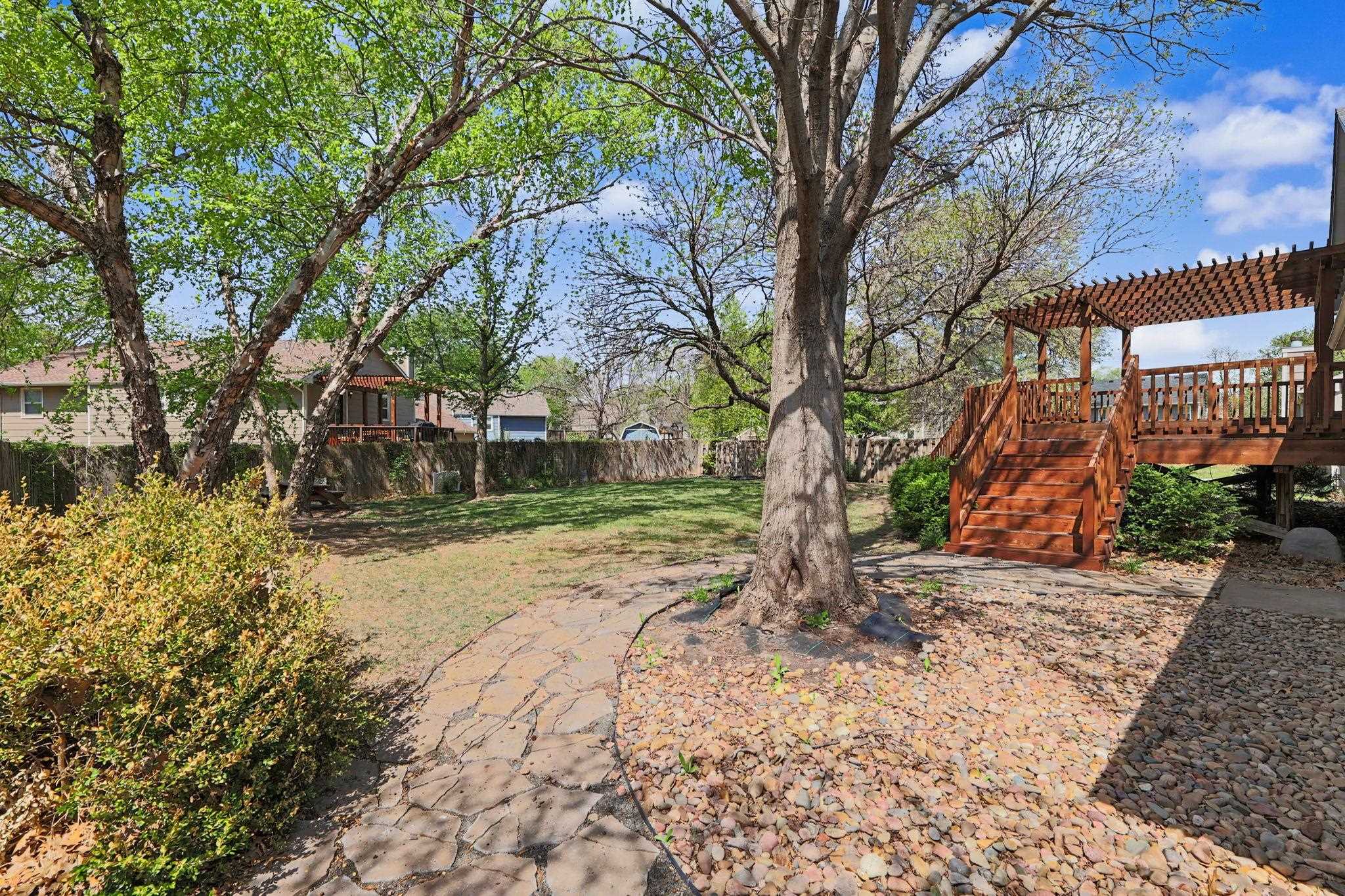2307 N Forest Park Derby KS 67037