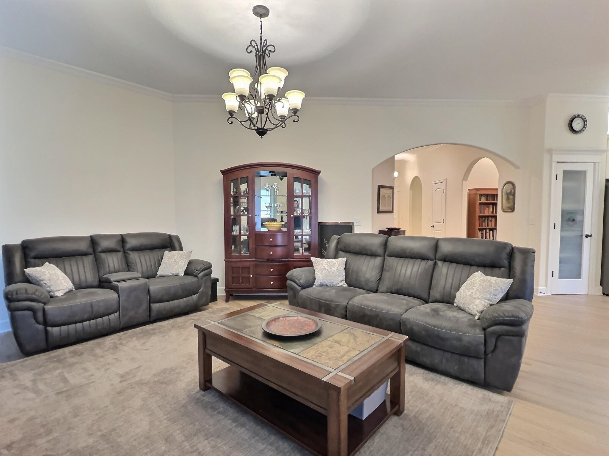 5095 N Remington Street Bel Aire KS 67226